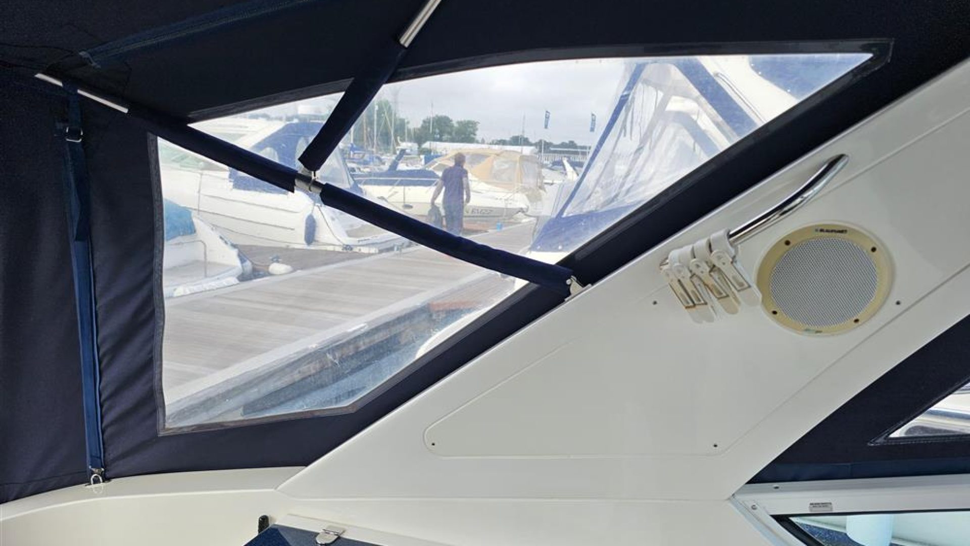Sealine S29