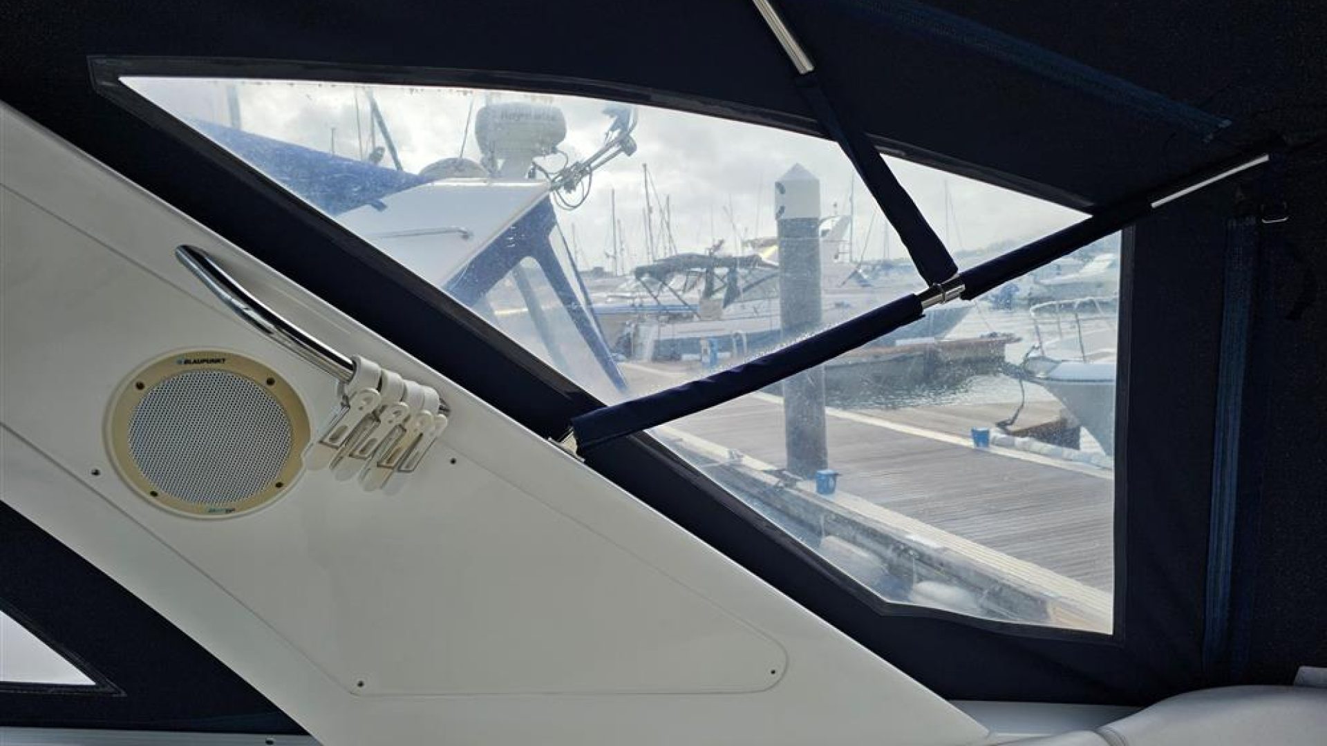 Sealine S29