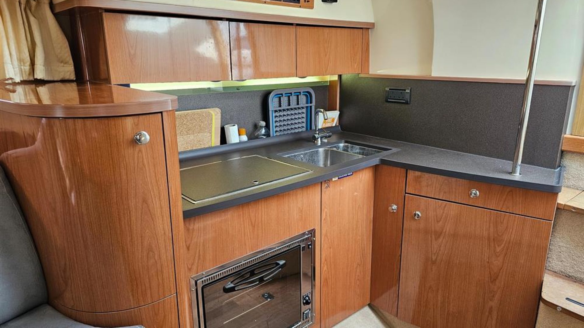 Sealine S29