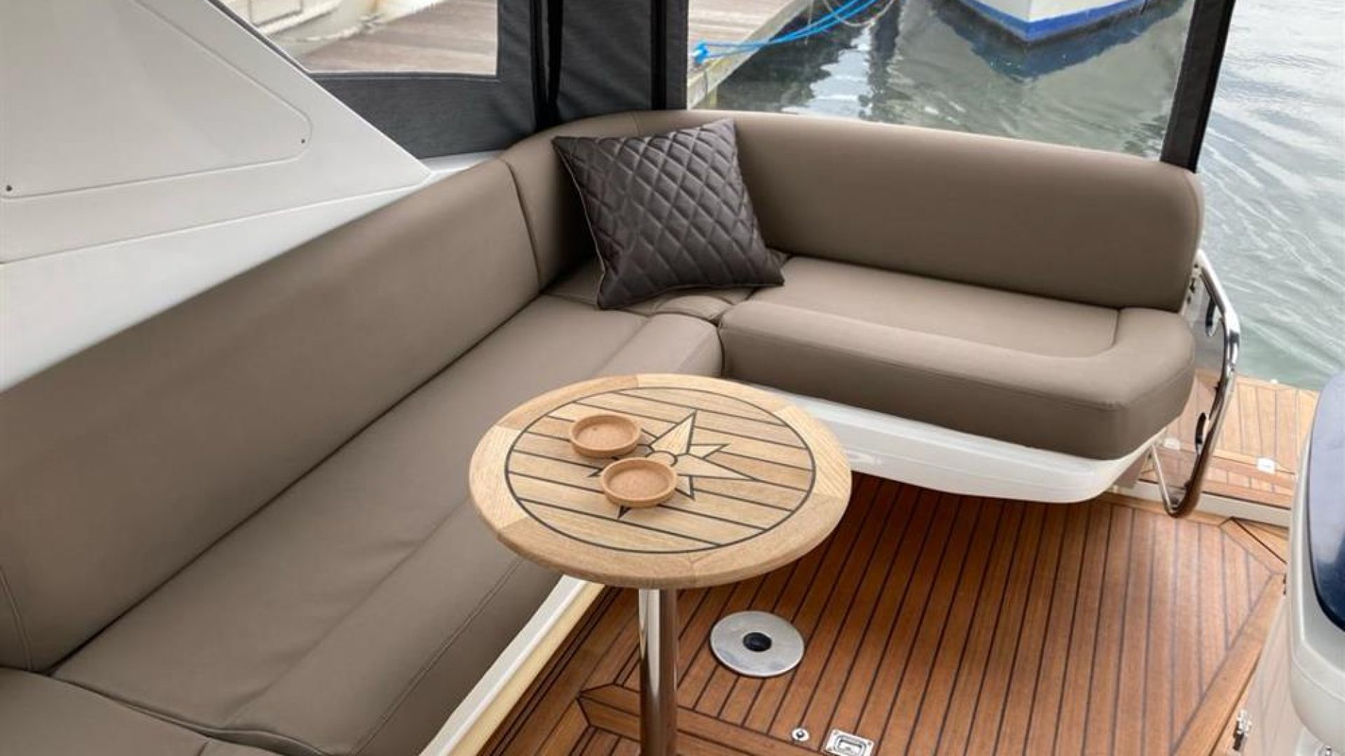 Sealine S29