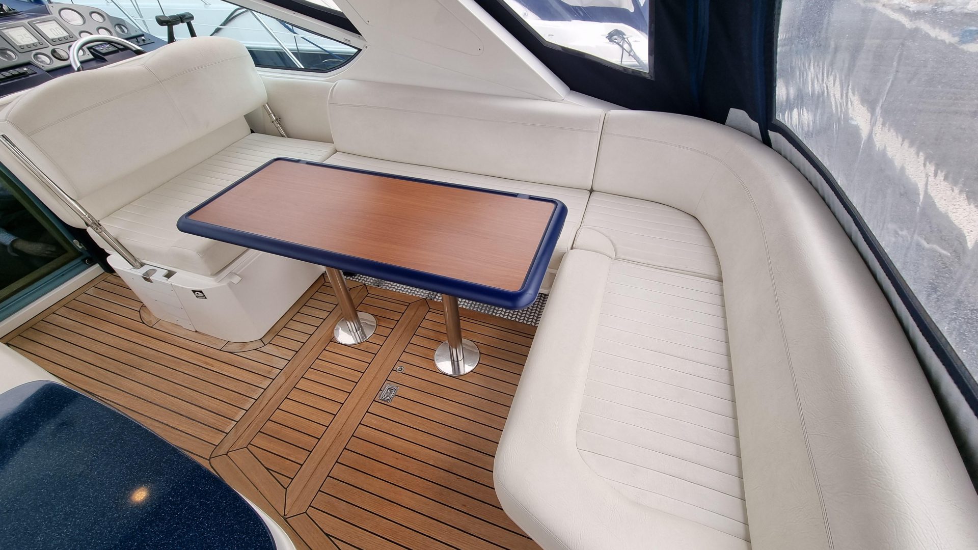 Sealine S29