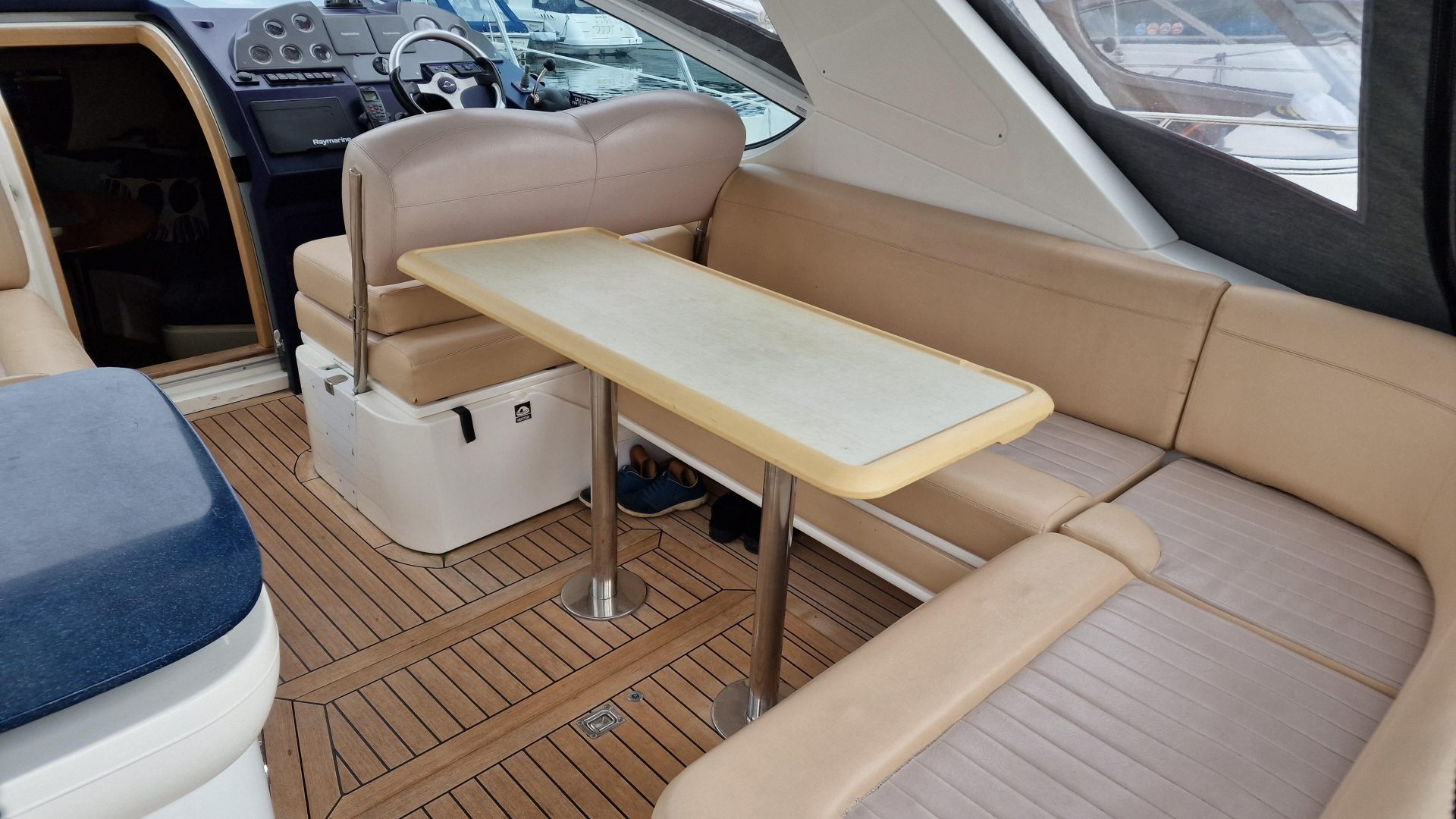 Sealine S29