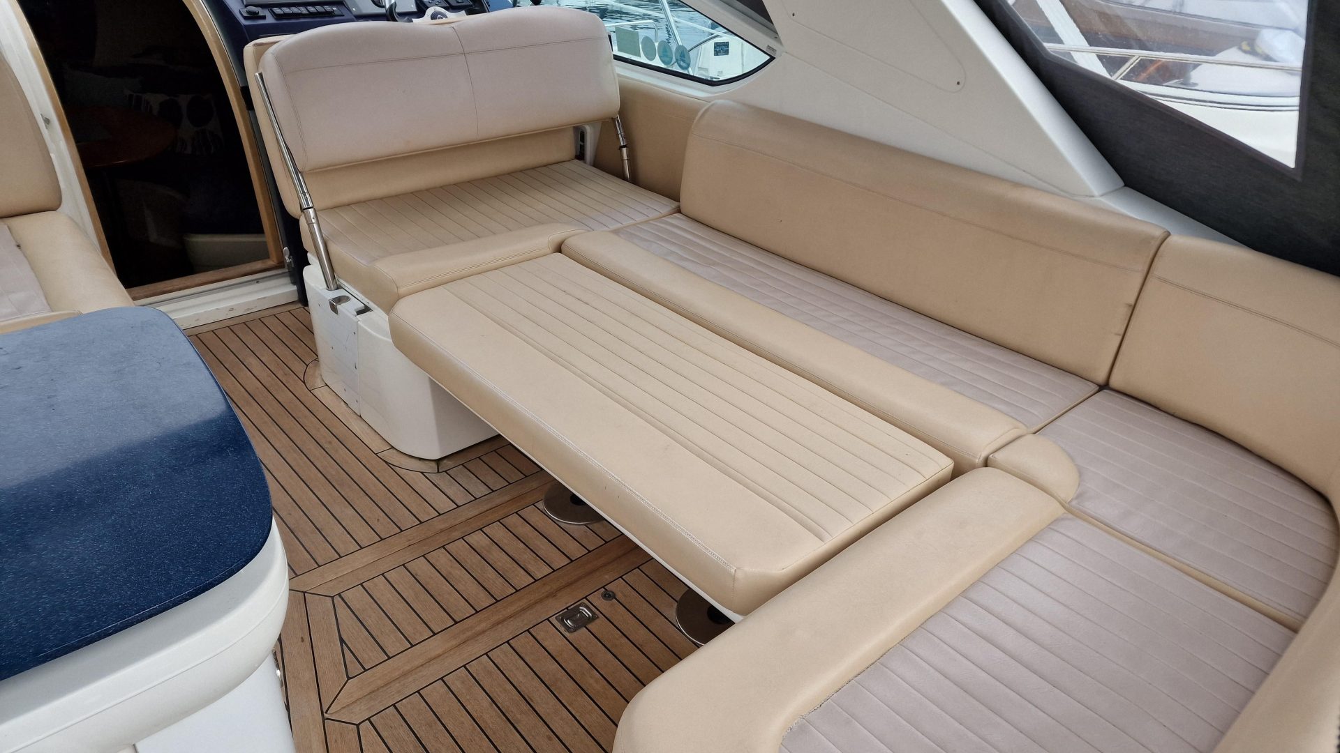 Sealine S29