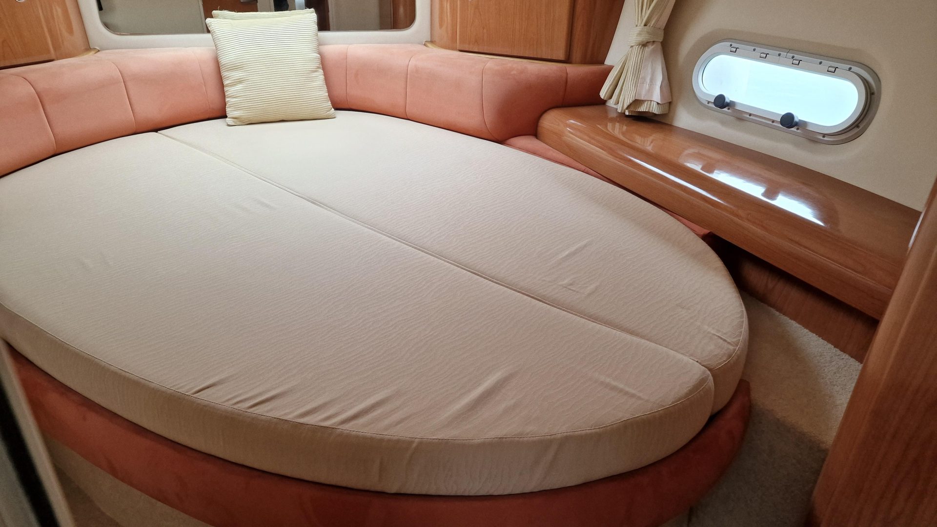 Sealine S34