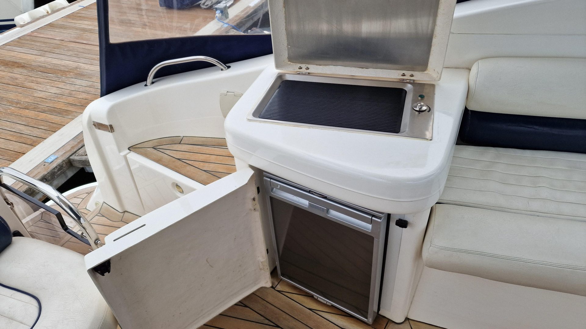 Sealine S34