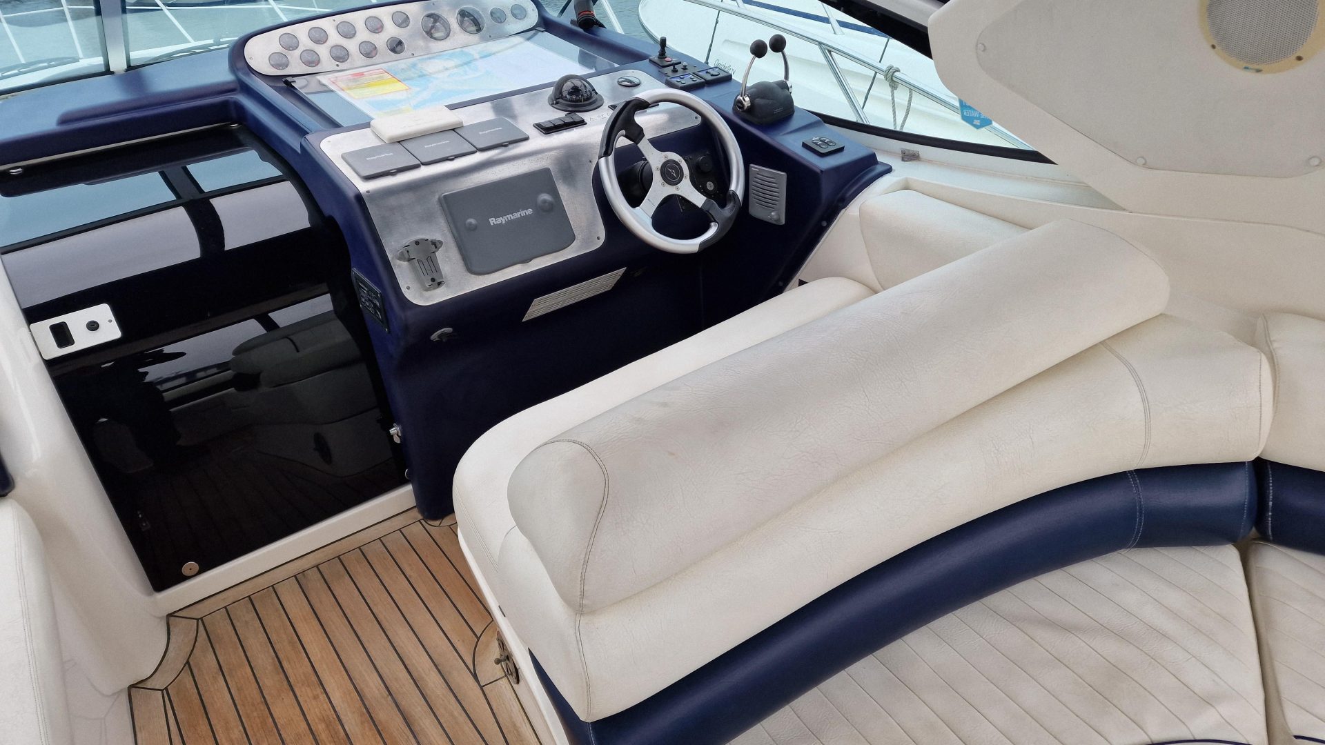 Sealine S34