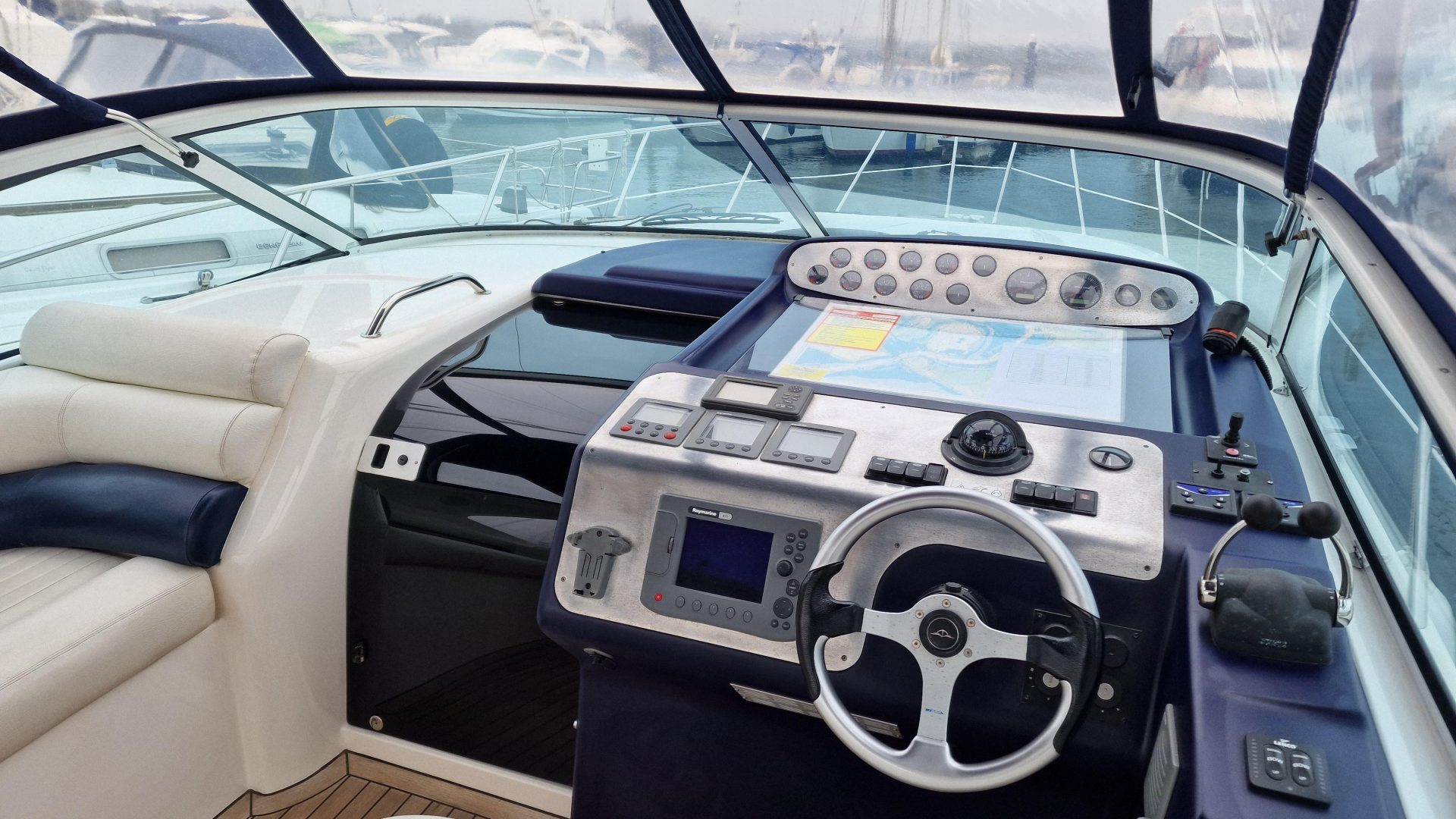 Sealine S34