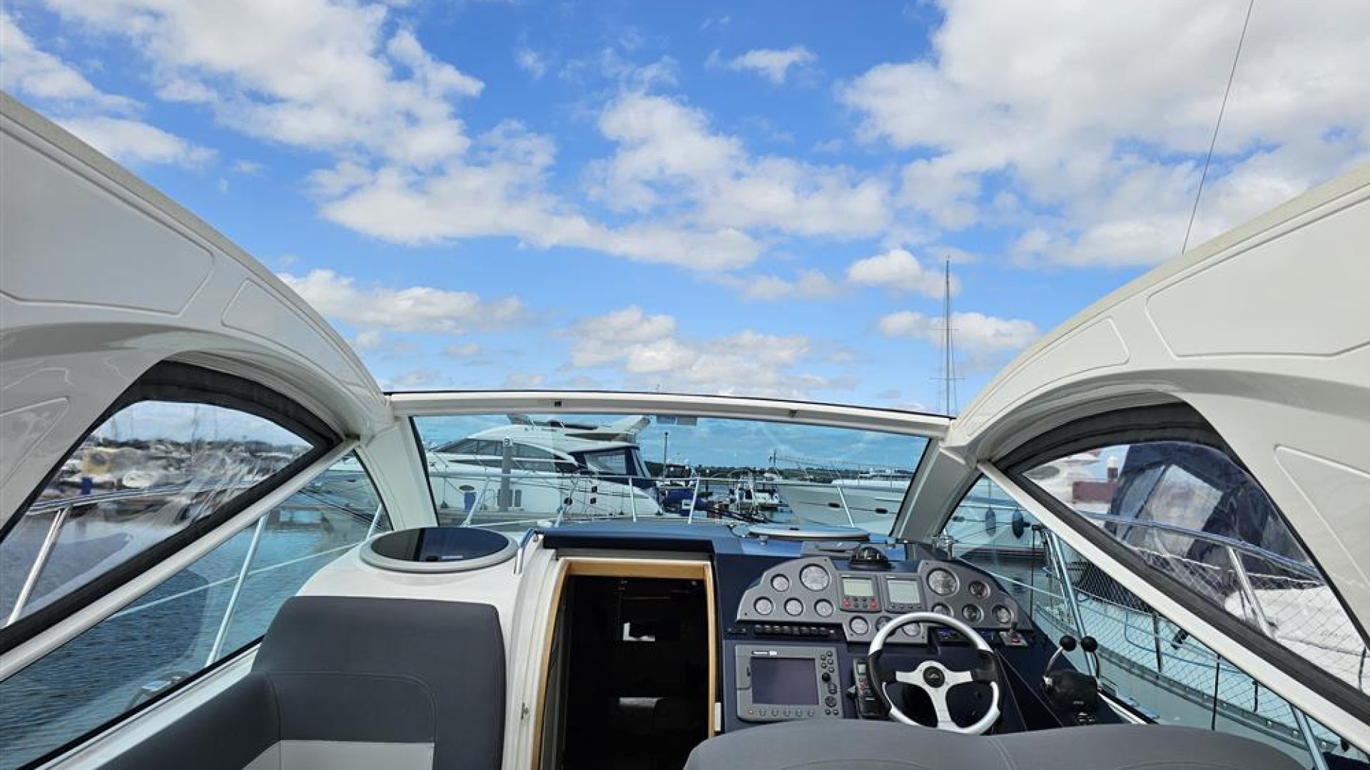Sealine SC29