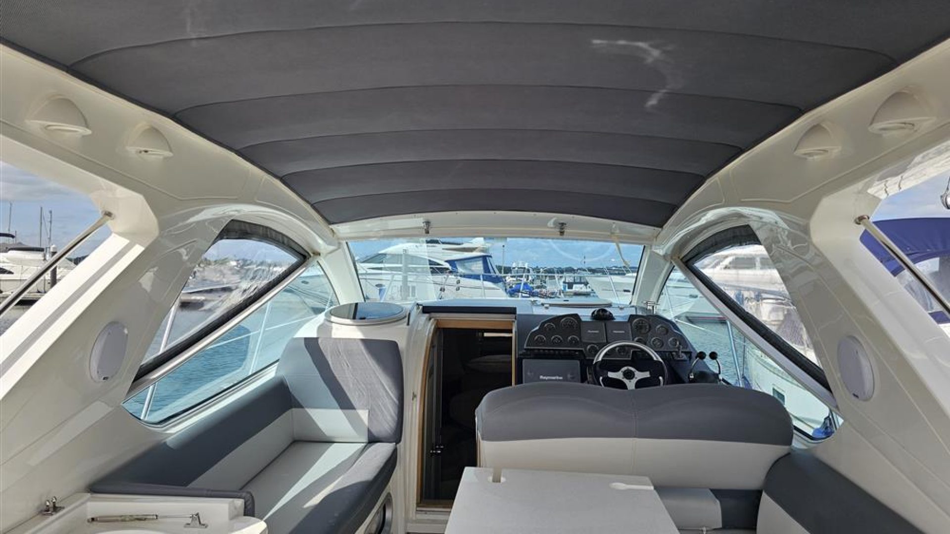 Sealine SC29