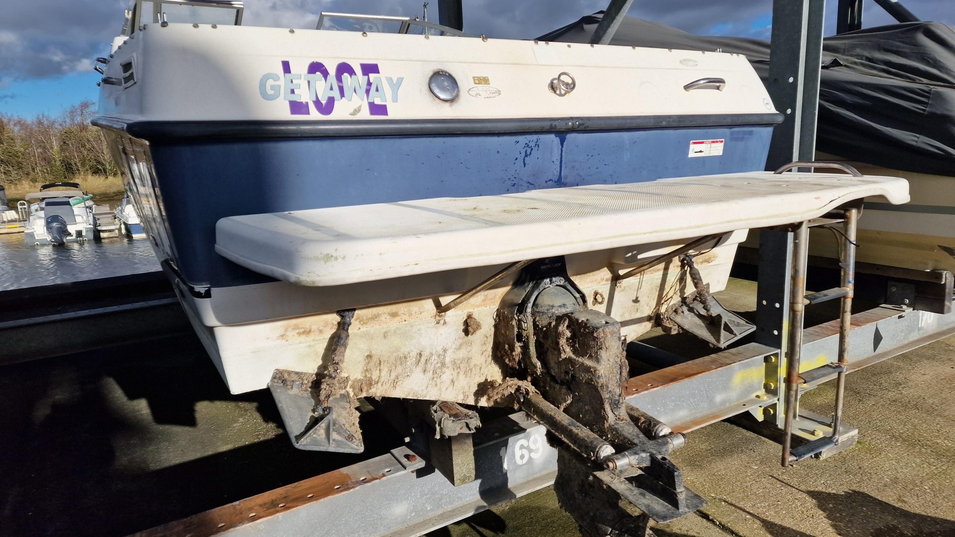 Bayliner Discovery 192