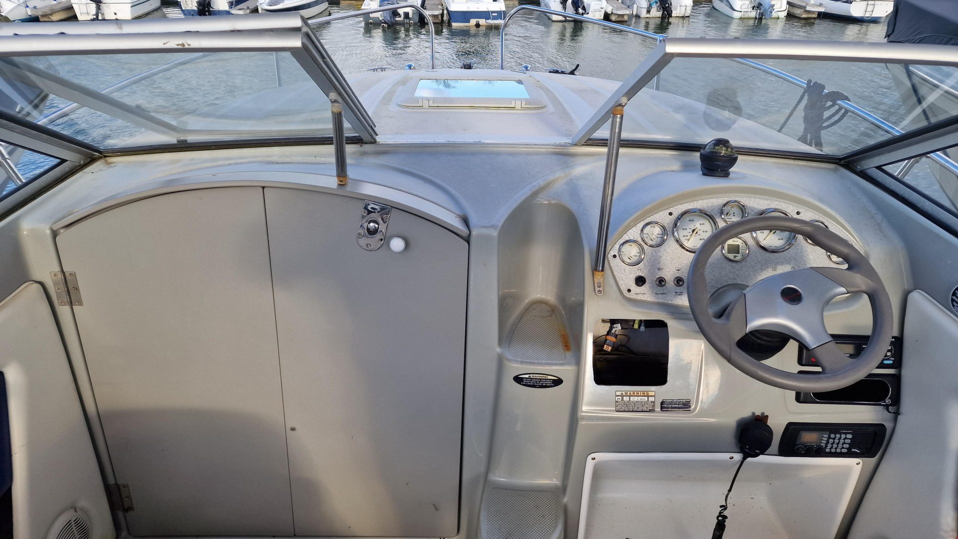 Bayliner Discovery 192