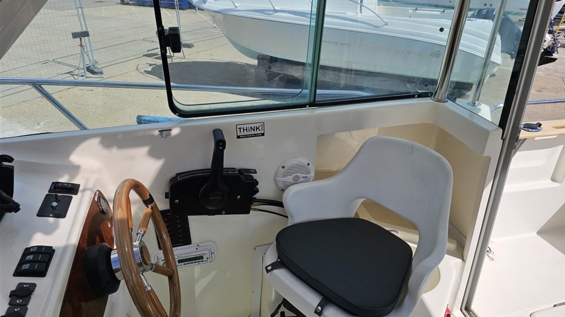 Jeanneau Merry Fisher 625