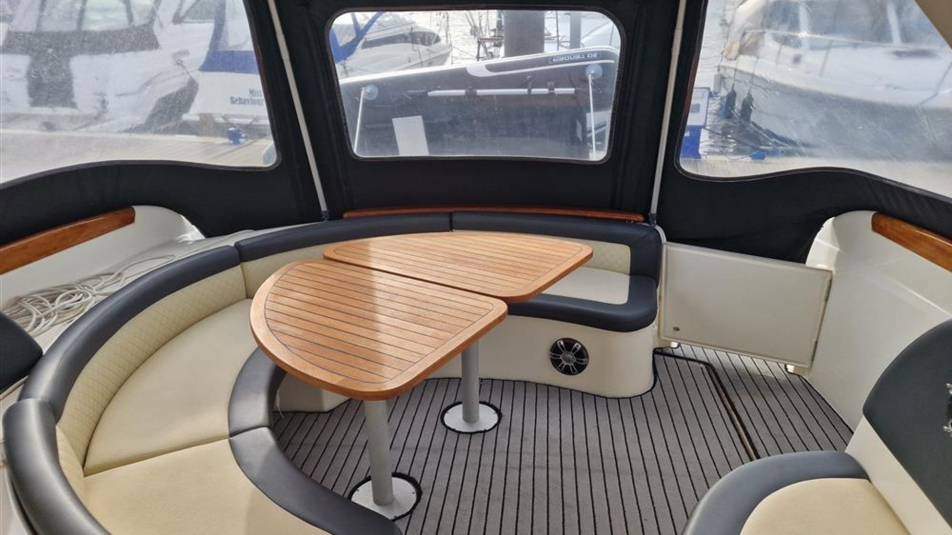 Jeanneau Prestige 34