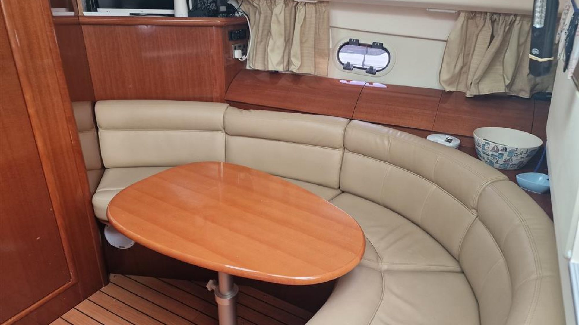 Jeanneau Prestige 34