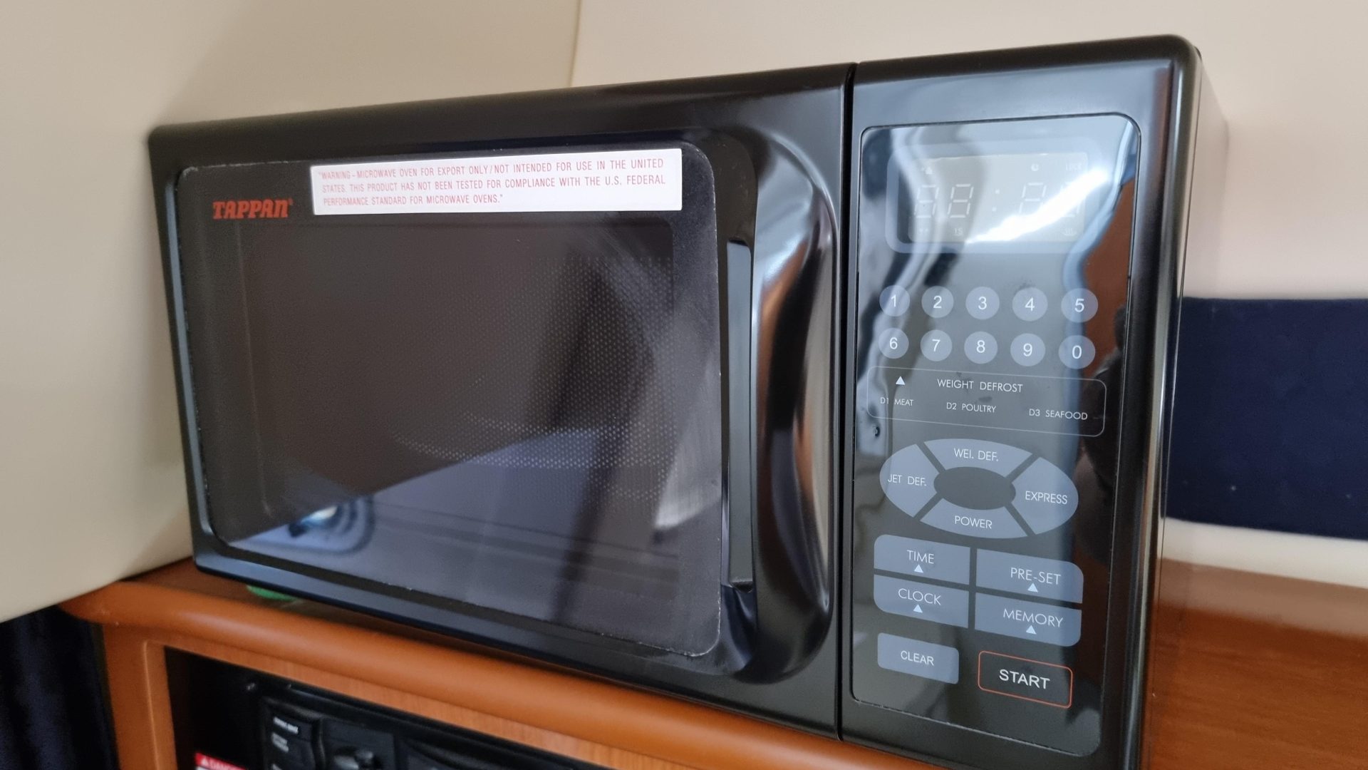 Maxum 2400 SE