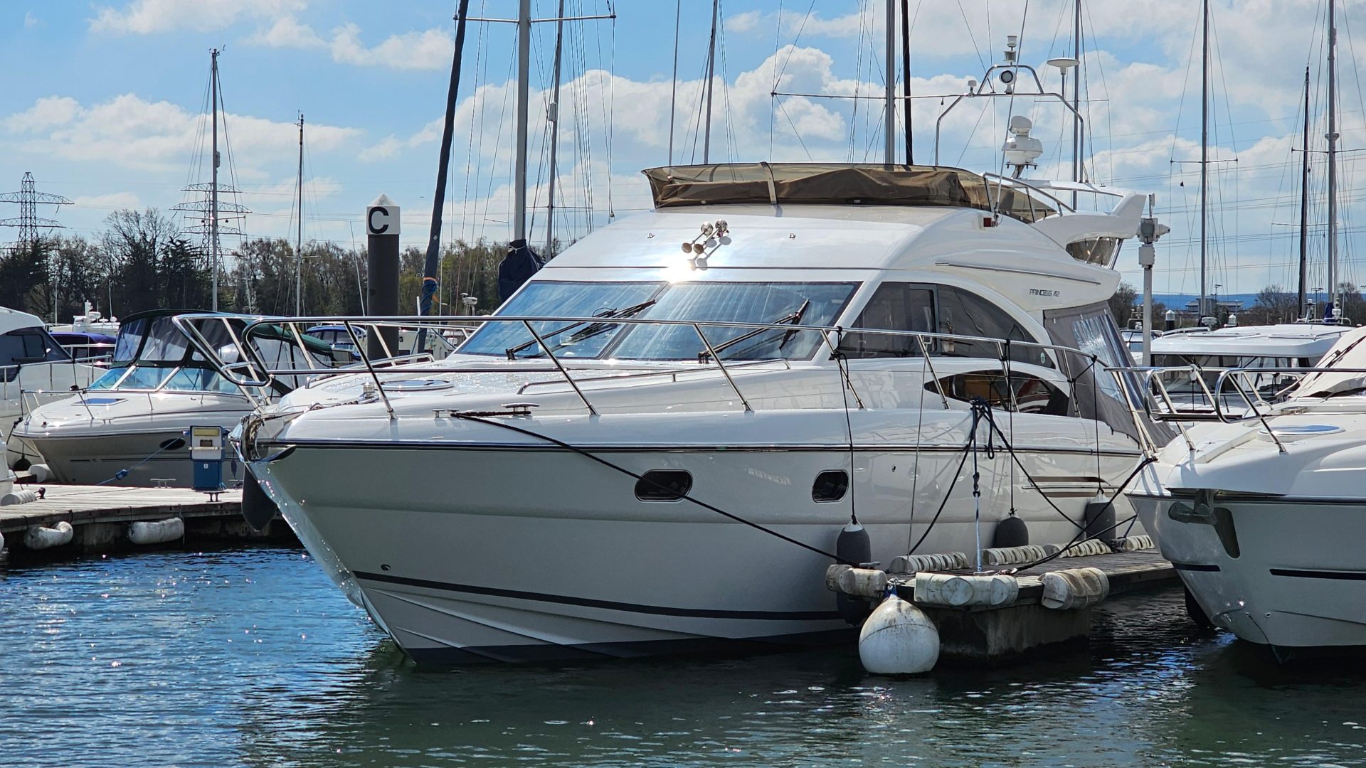 Princess 42 Flybridge