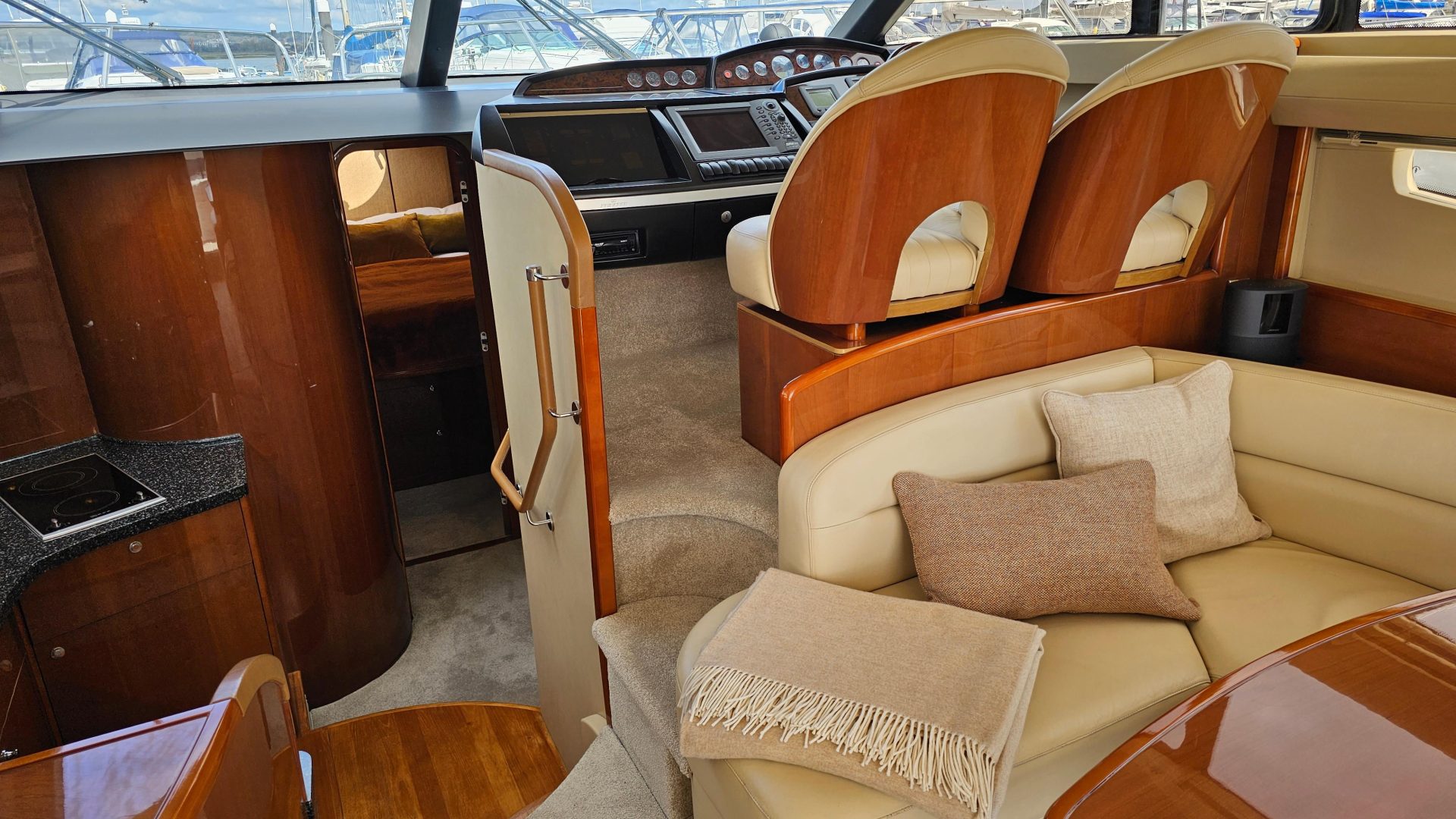 Princess 42 Flybridge