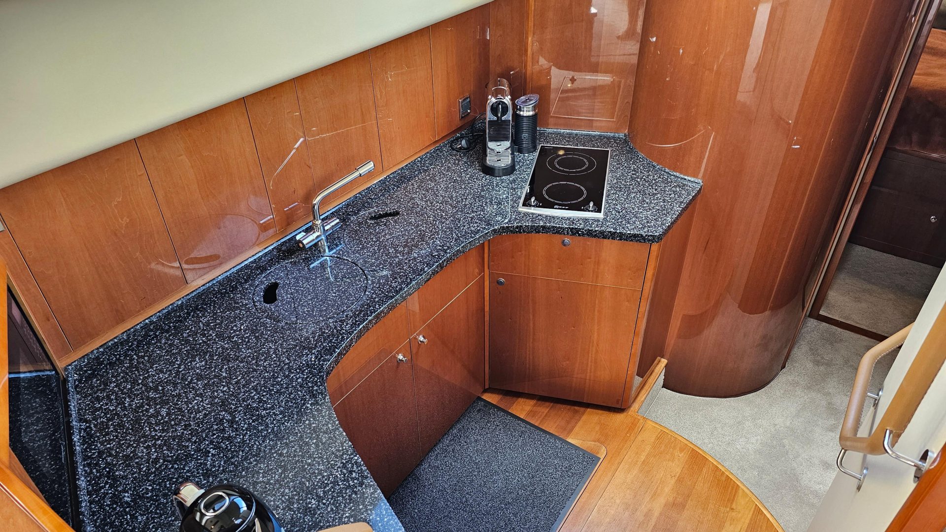 Princess 42 Flybridge