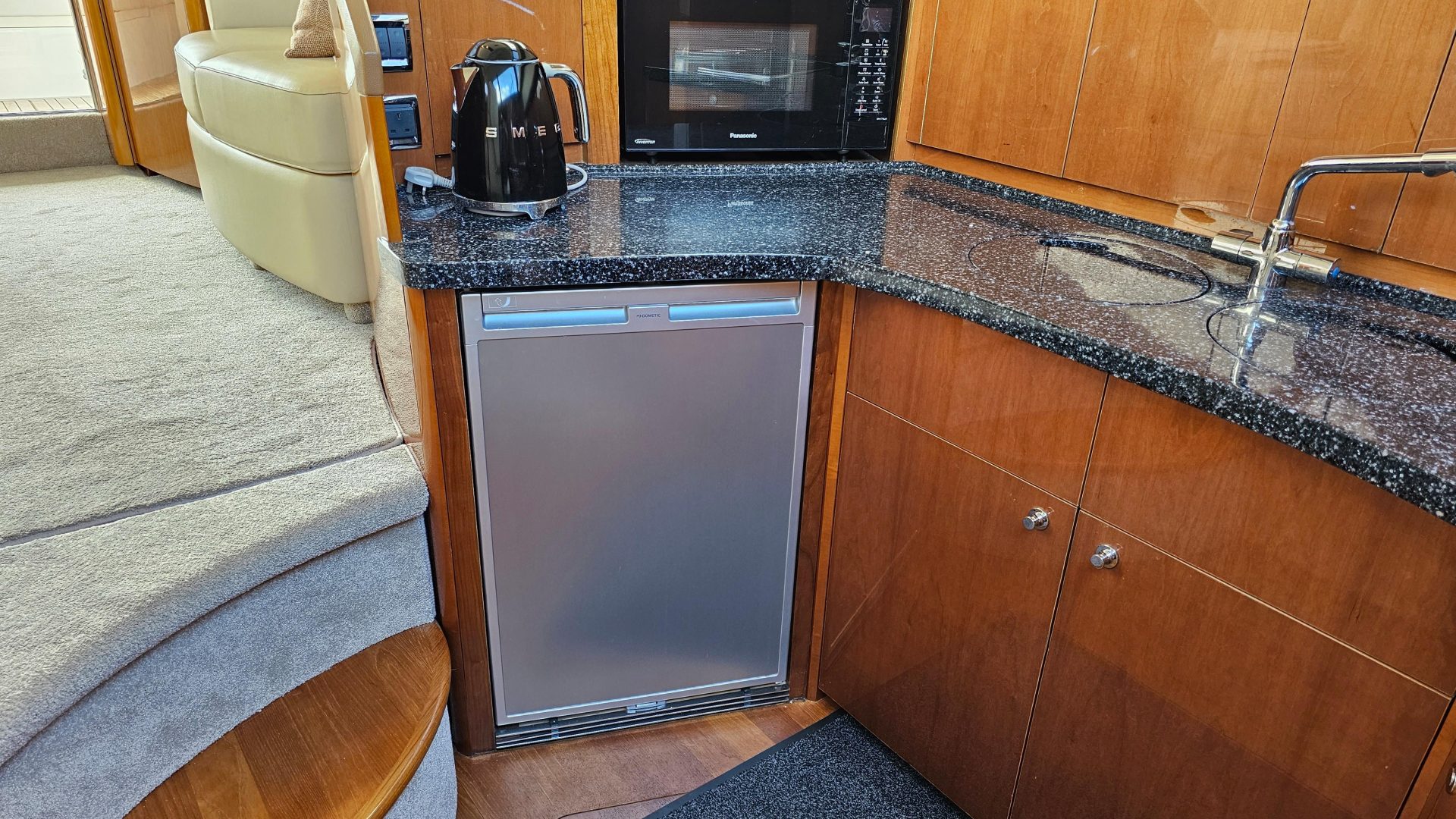 Princess 42 Flybridge