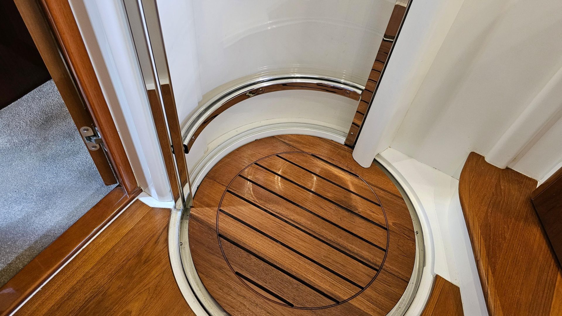 Princess 42 Flybridge
