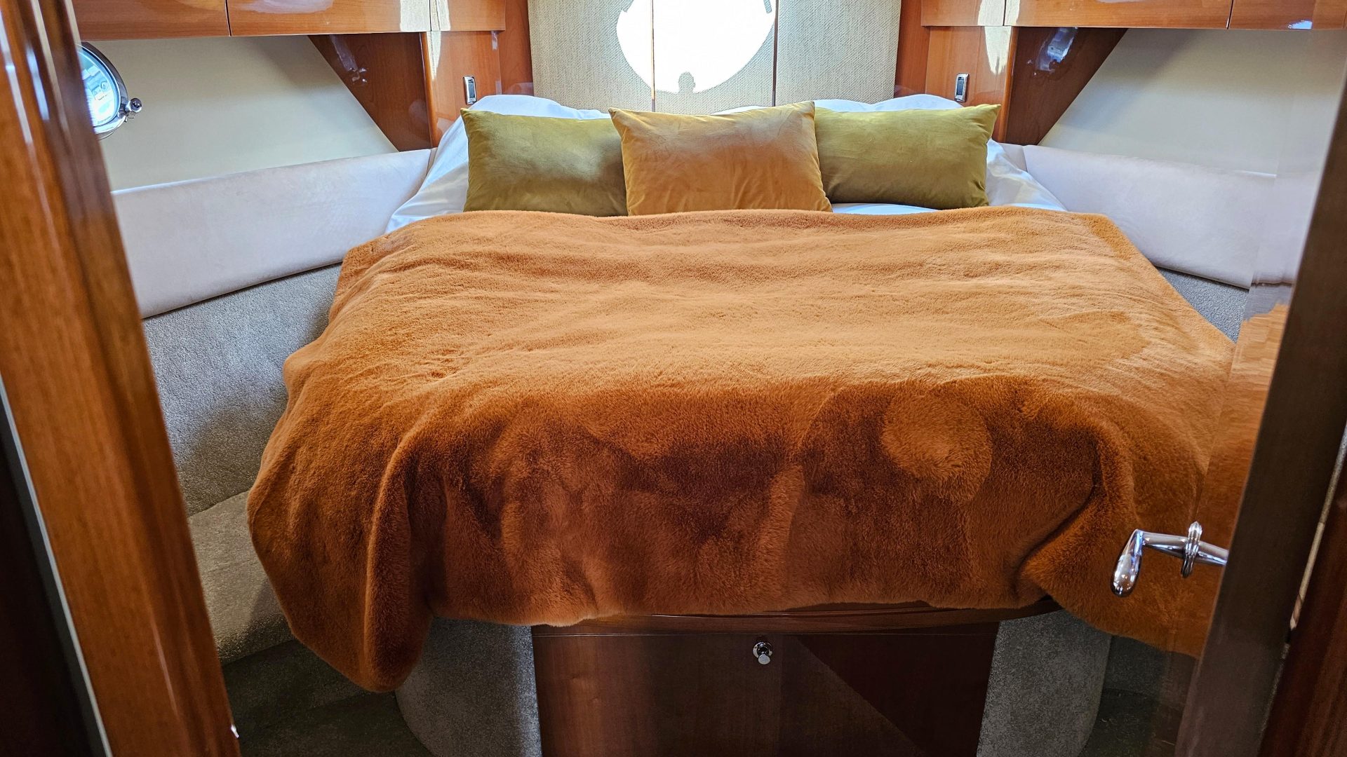 Princess 42 Flybridge