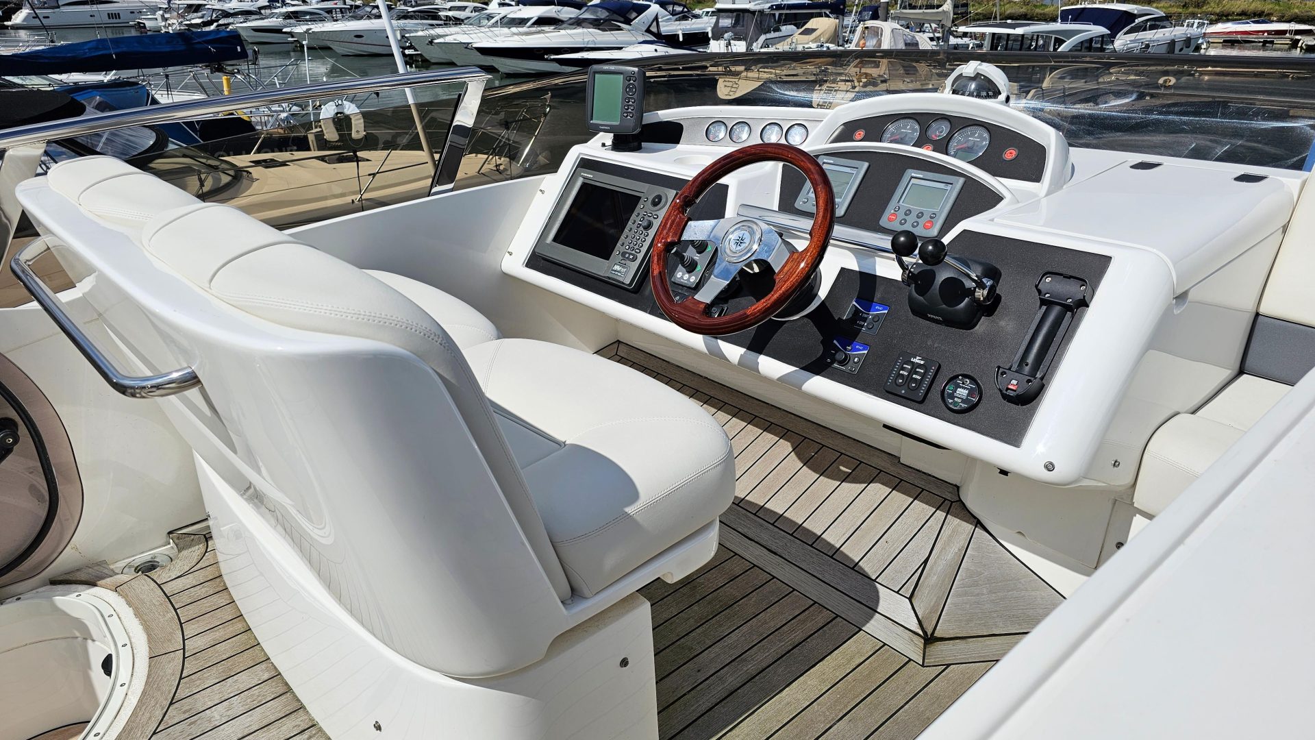 Princess 42 Flybridge