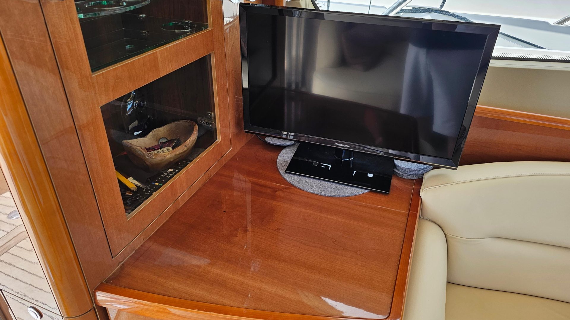 Princess 42 Flybridge