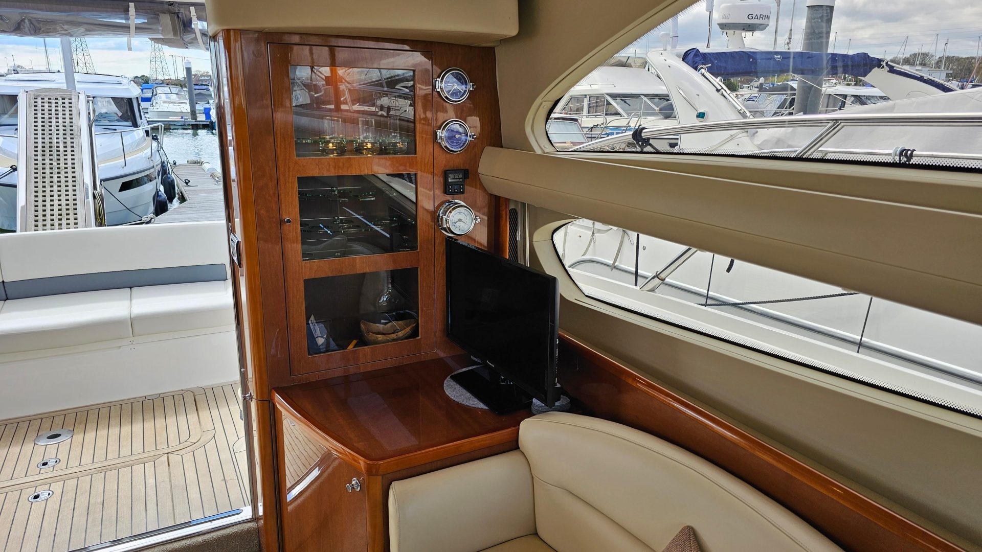Princess 42 Flybridge