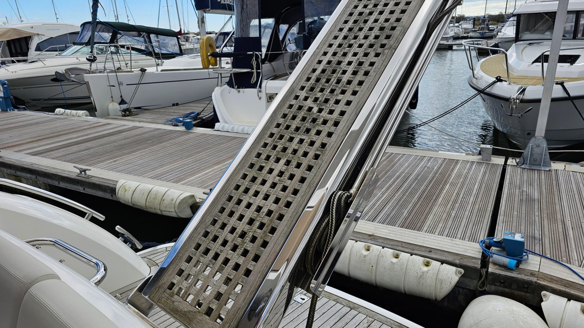 Princess 42 Flybridge