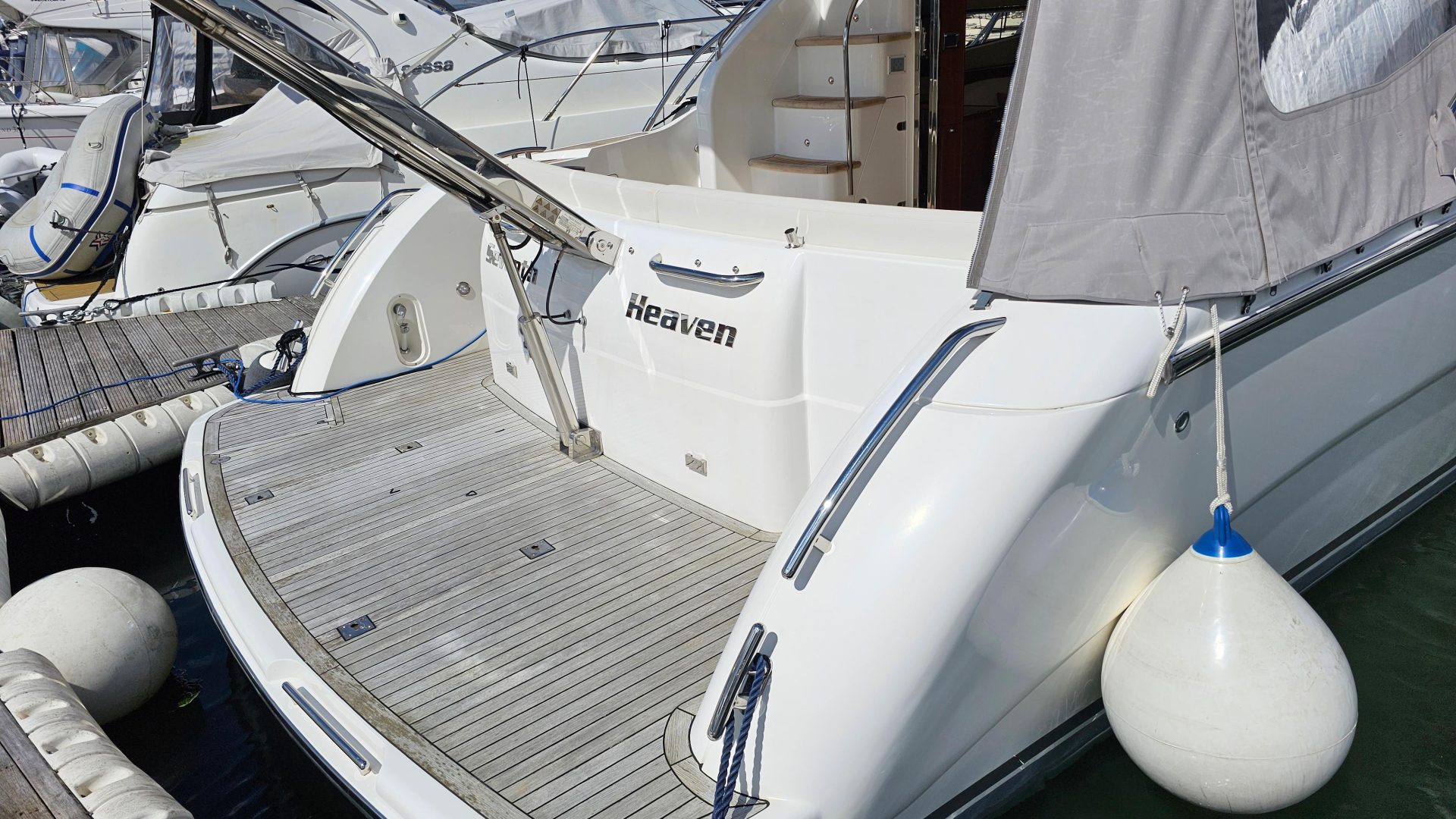 Princess 42 Flybridge
