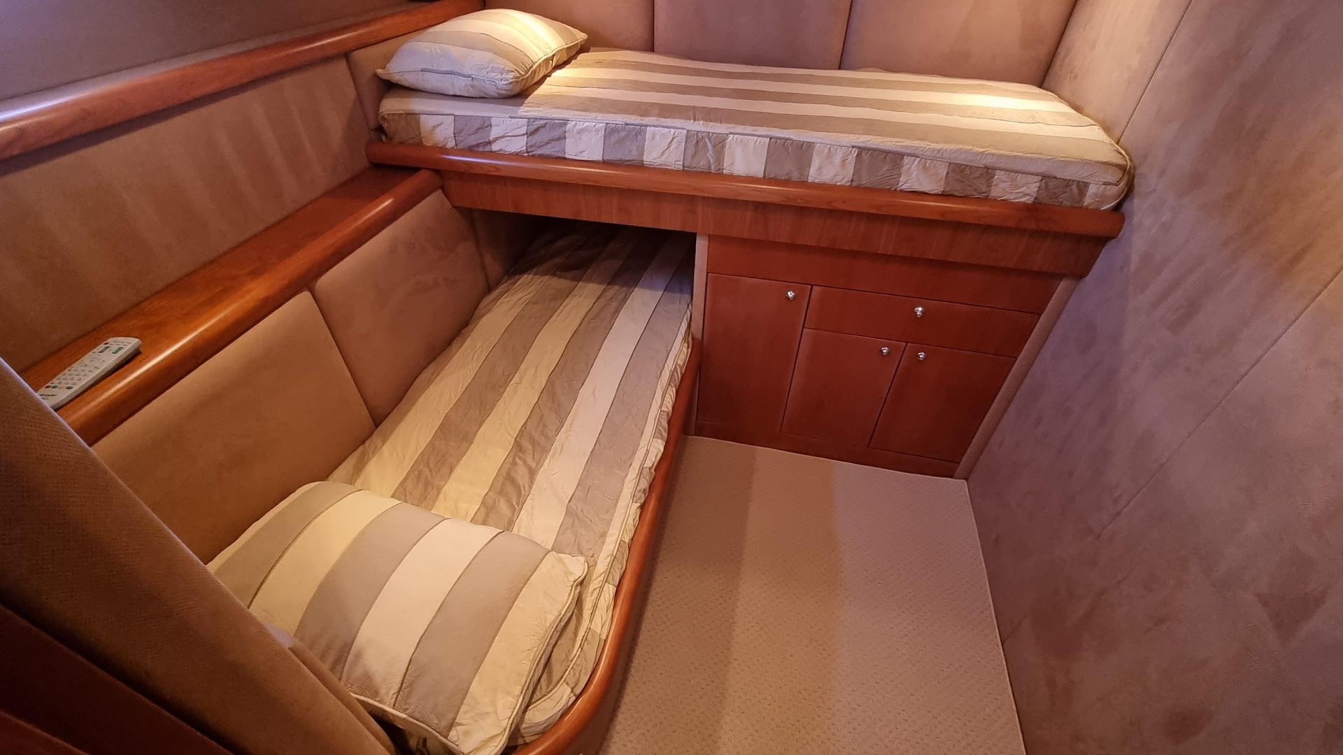 Sunseeker Portofino 53