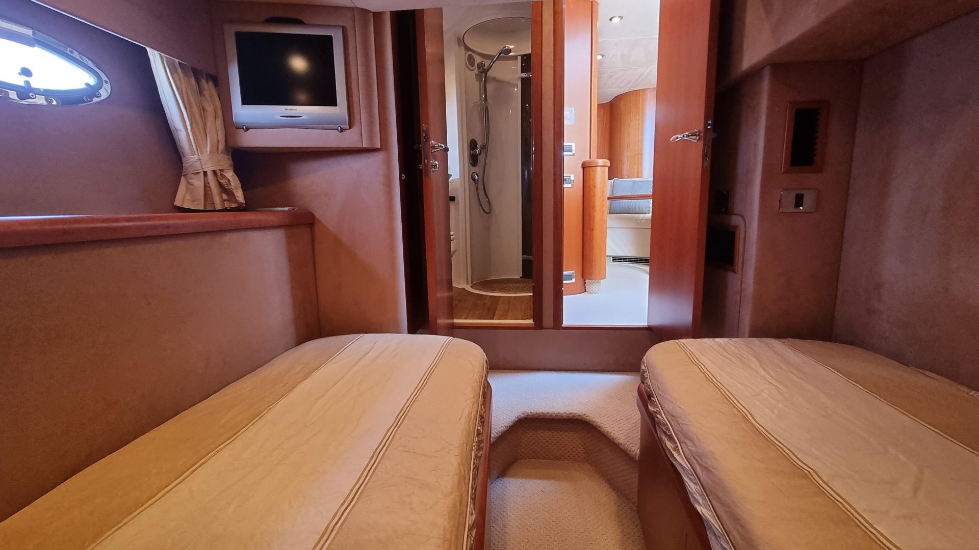Sunseeker Portofino 53