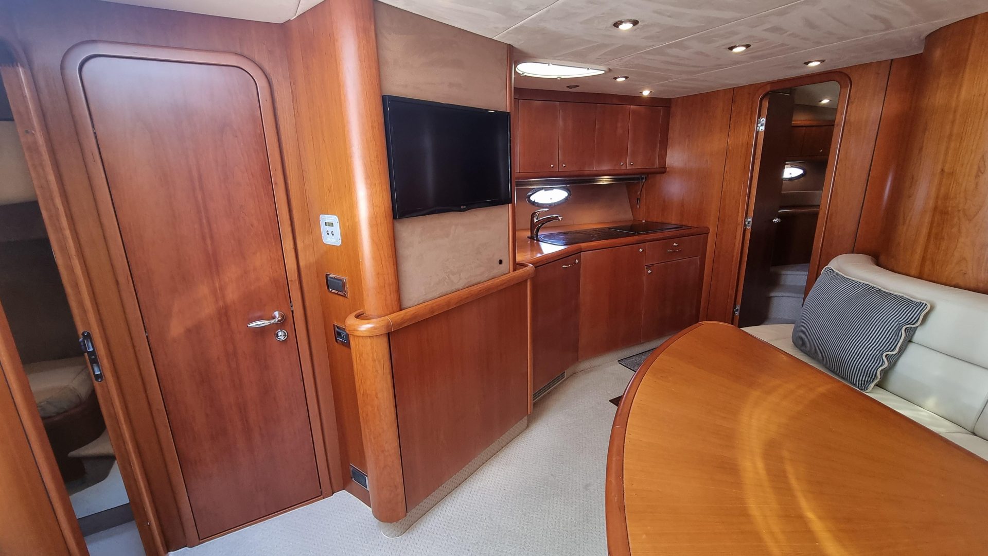 Sunseeker Portofino 53