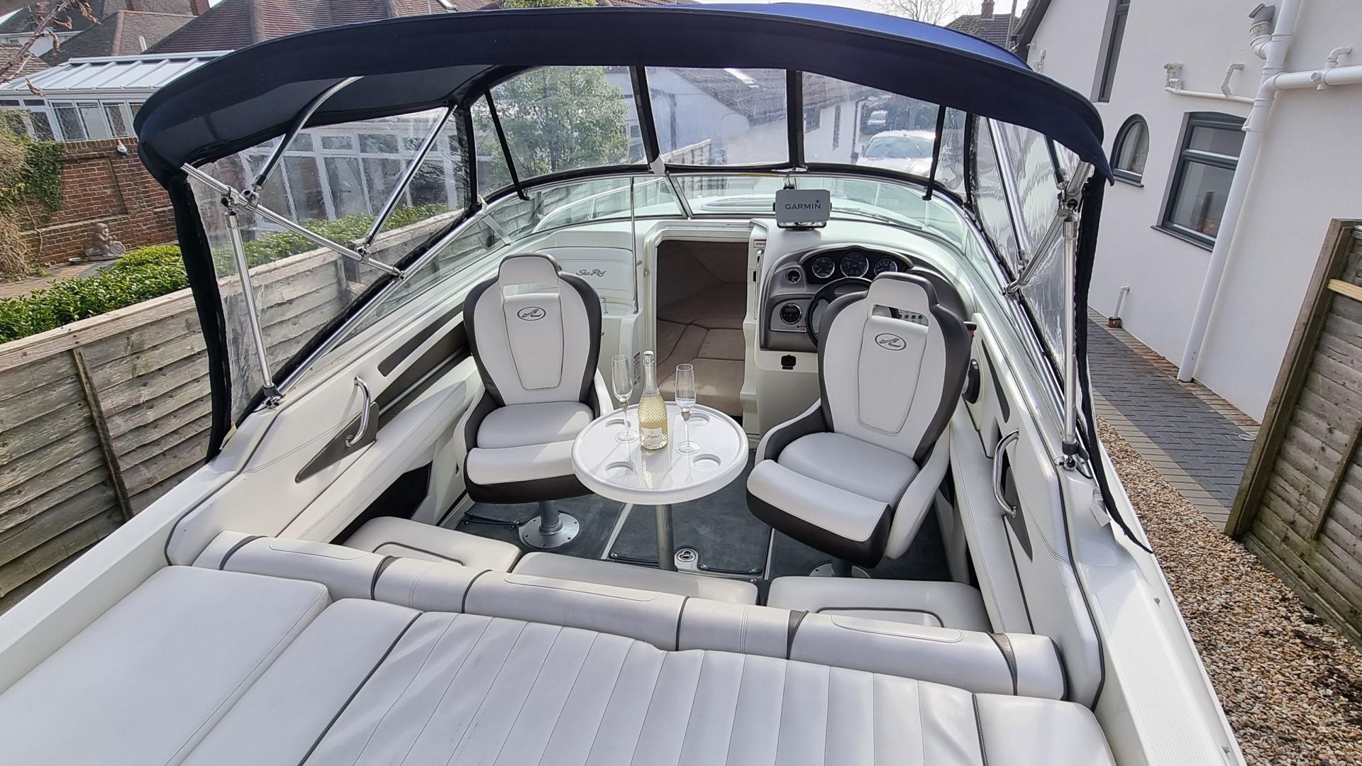 Sea Ray 220 Sun Sport