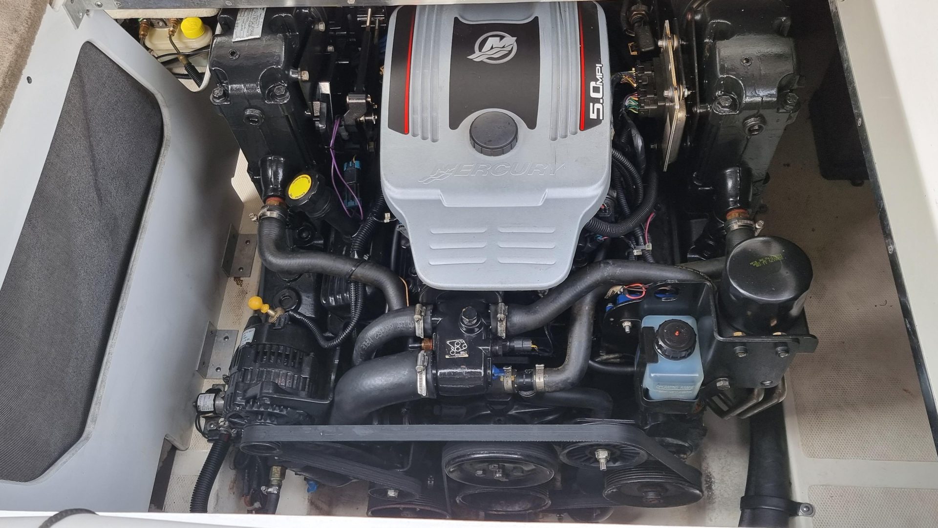 Sea Ray 220 Sun Sport