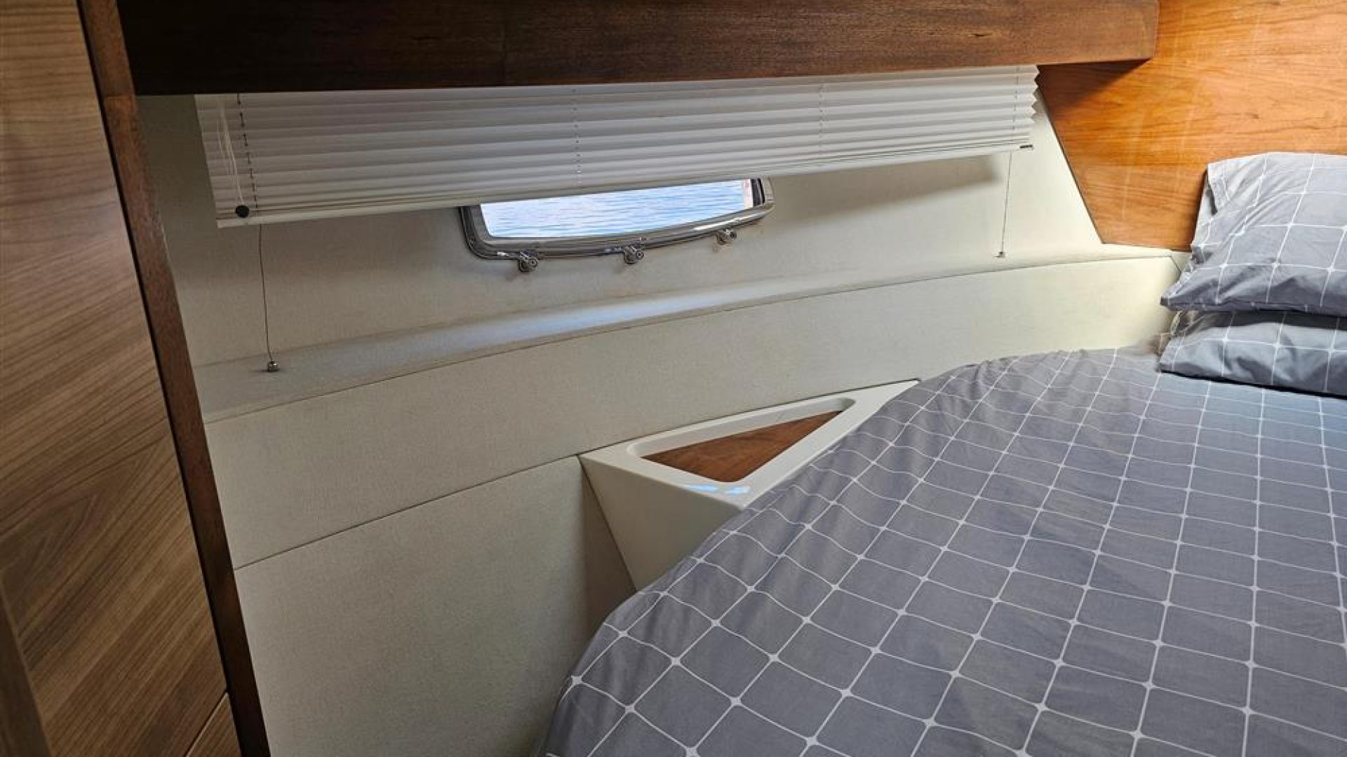 Sealine SC35