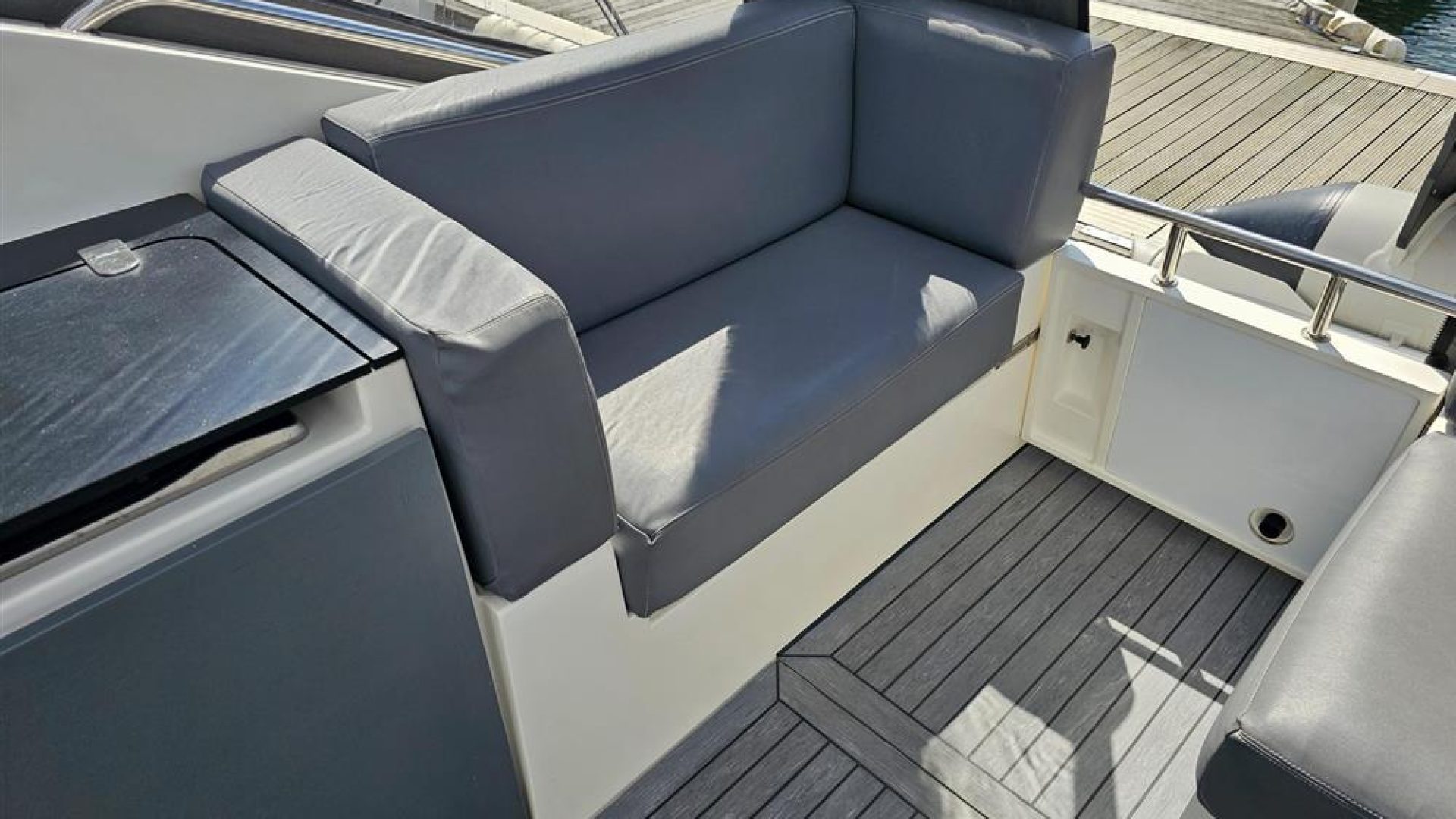 Sealine SC35