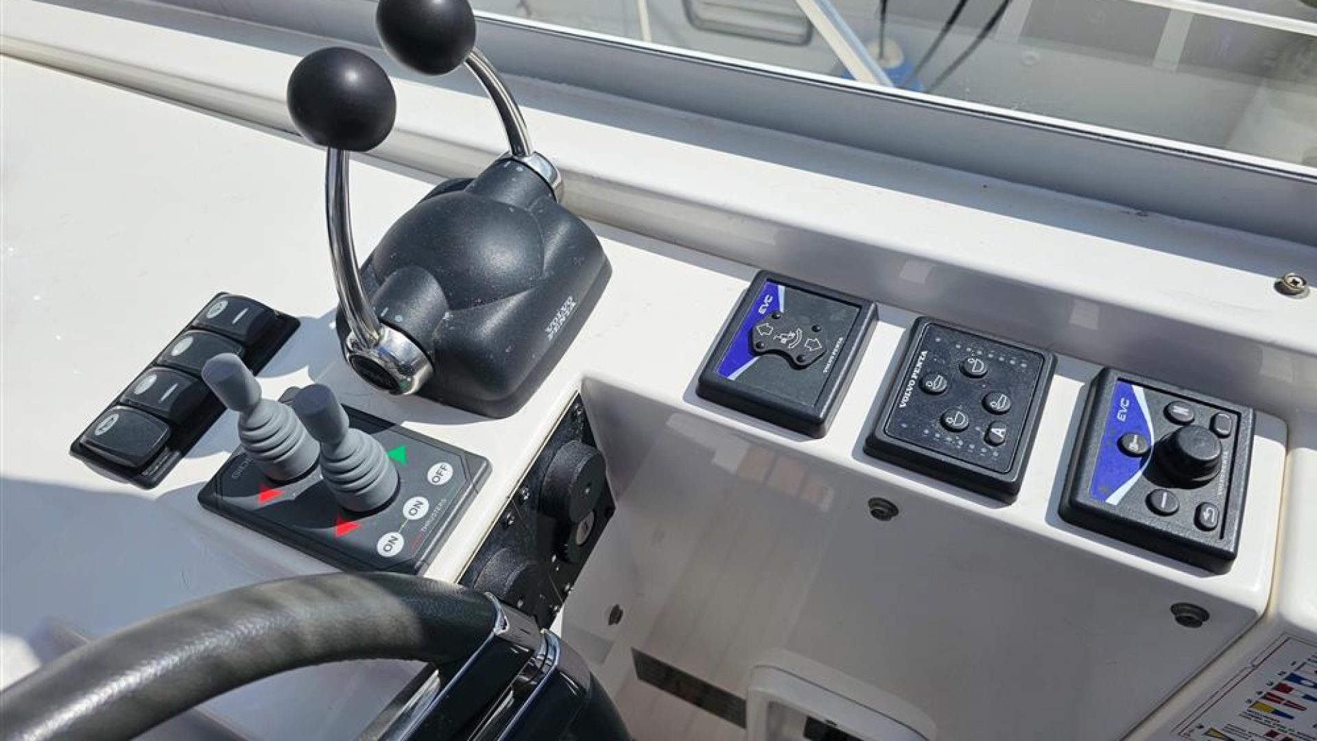 Sealine SC35