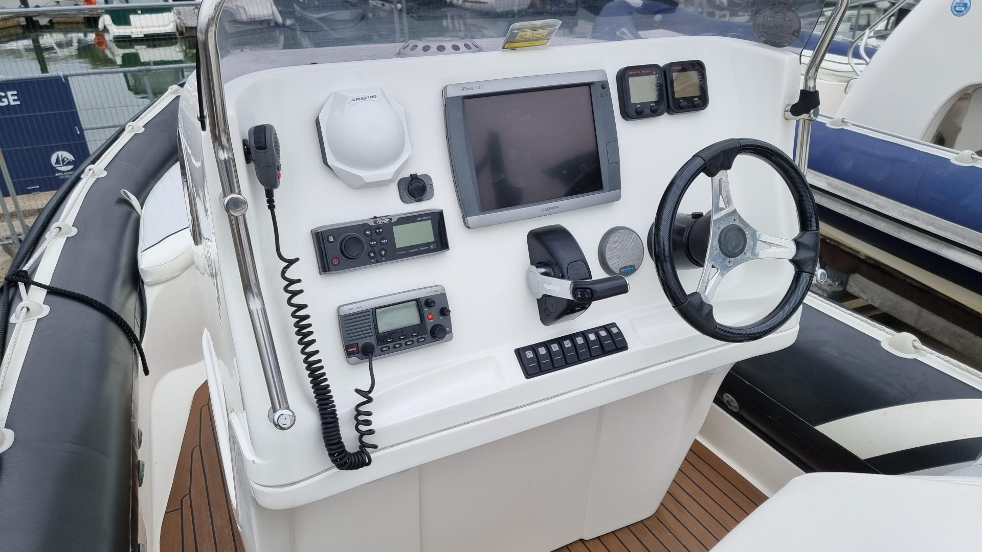 Cobra Ribs 8.0m Nautique