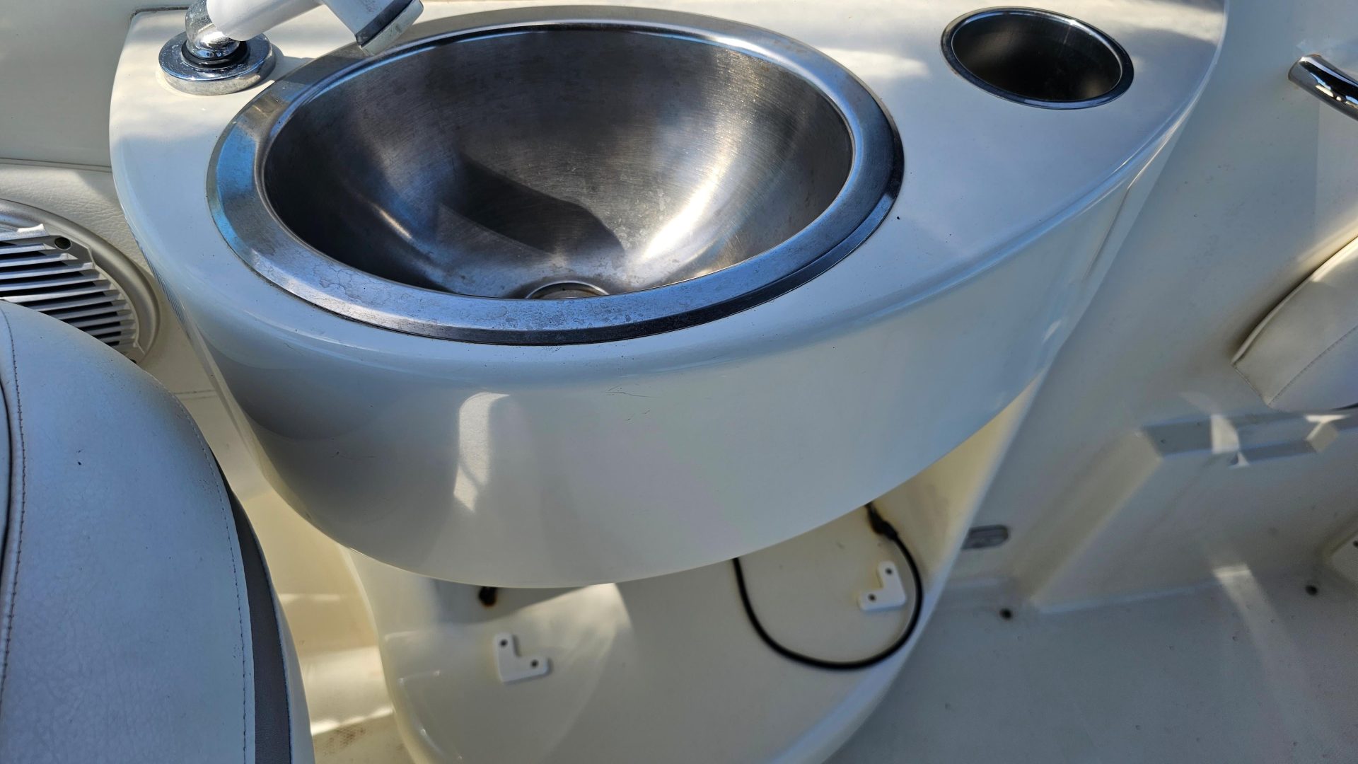 Bayliner 802