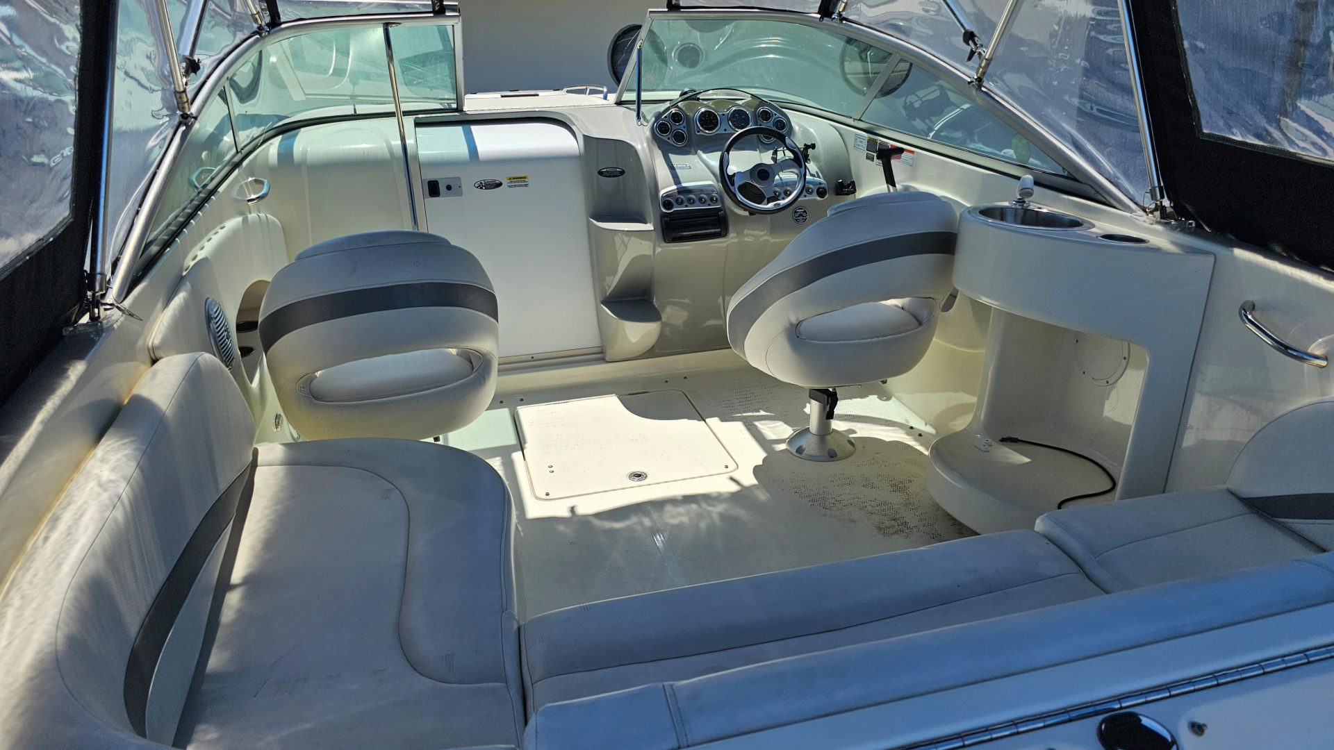 Bayliner 802