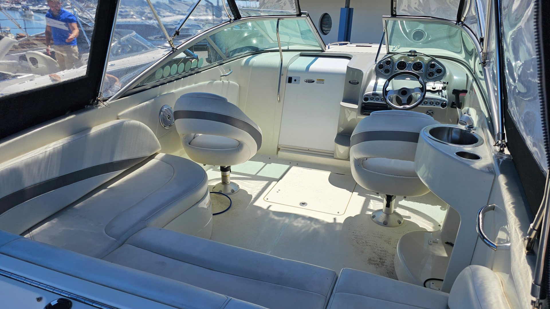 Bayliner 802