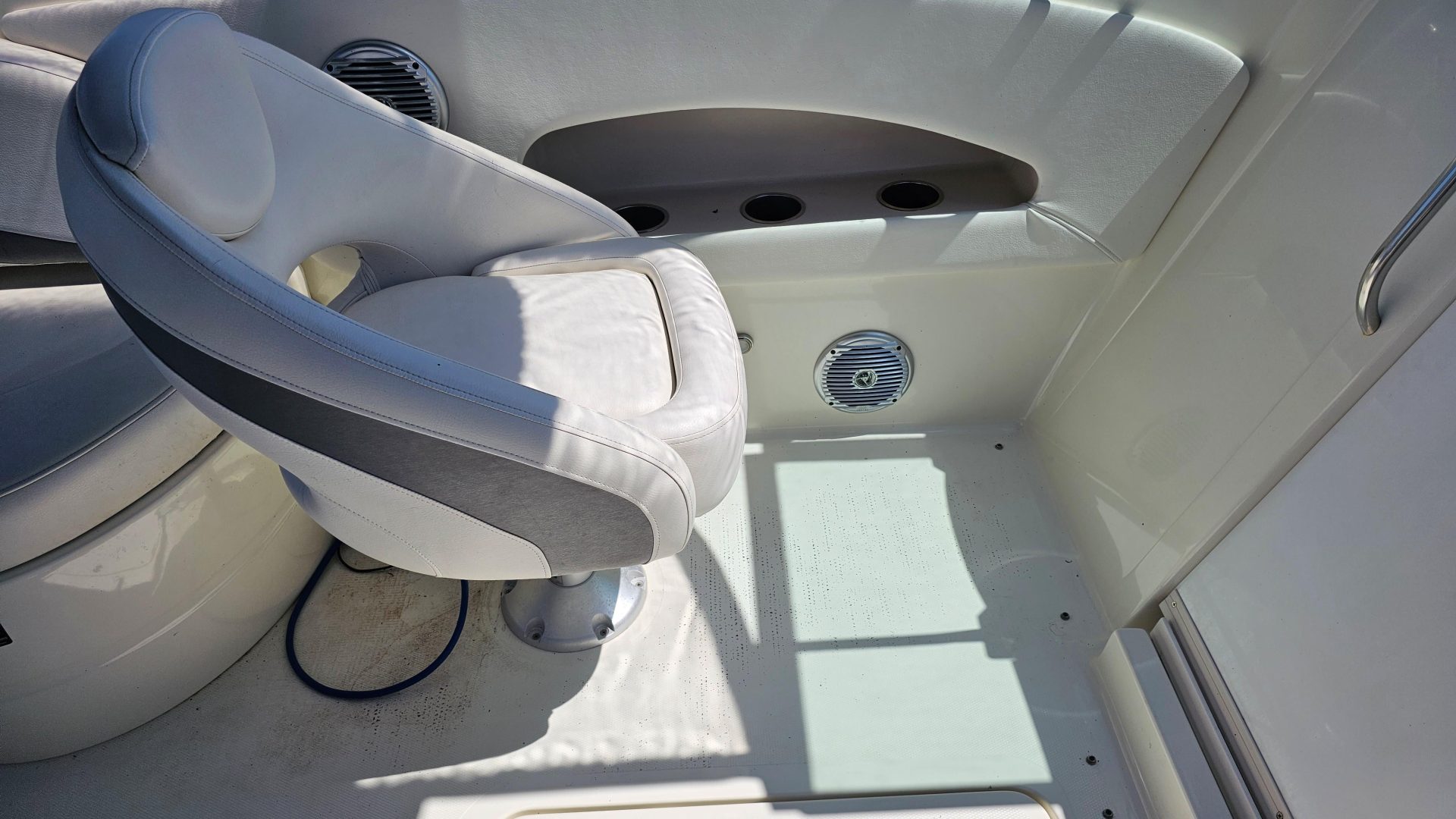 Bayliner 802