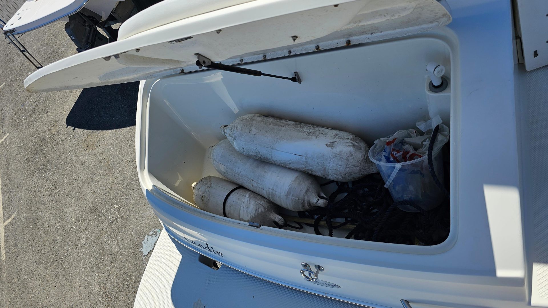 Bayliner 802