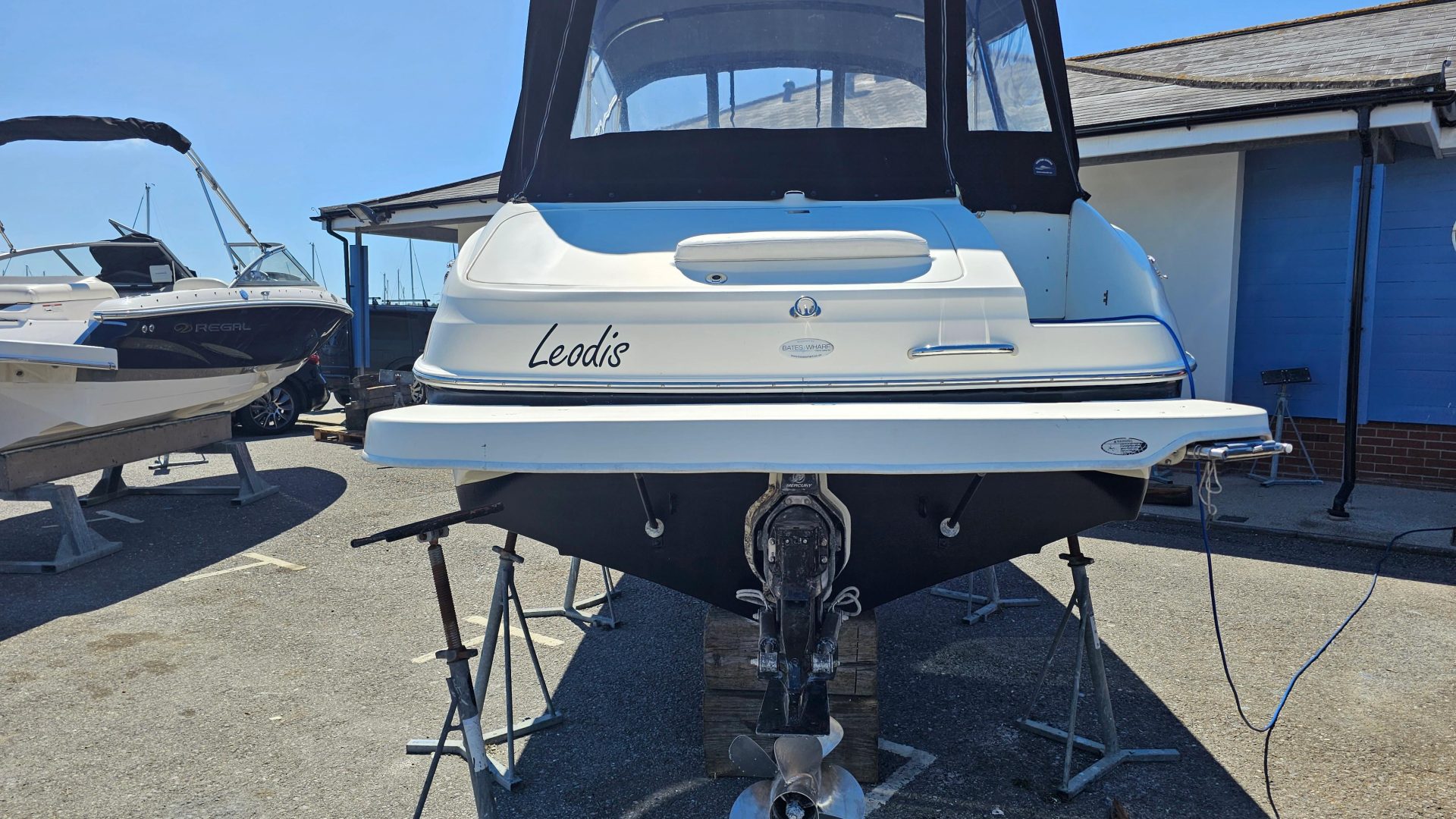 Bayliner 802