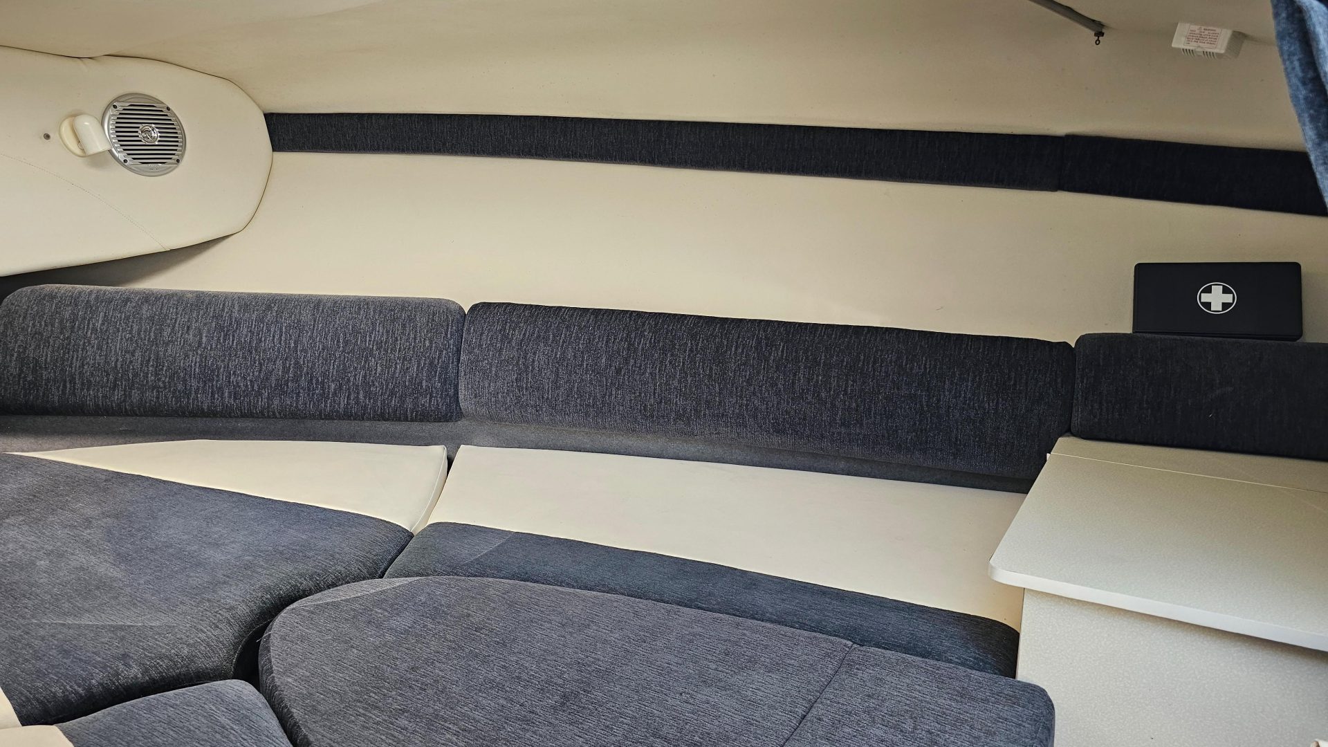 Bayliner 802