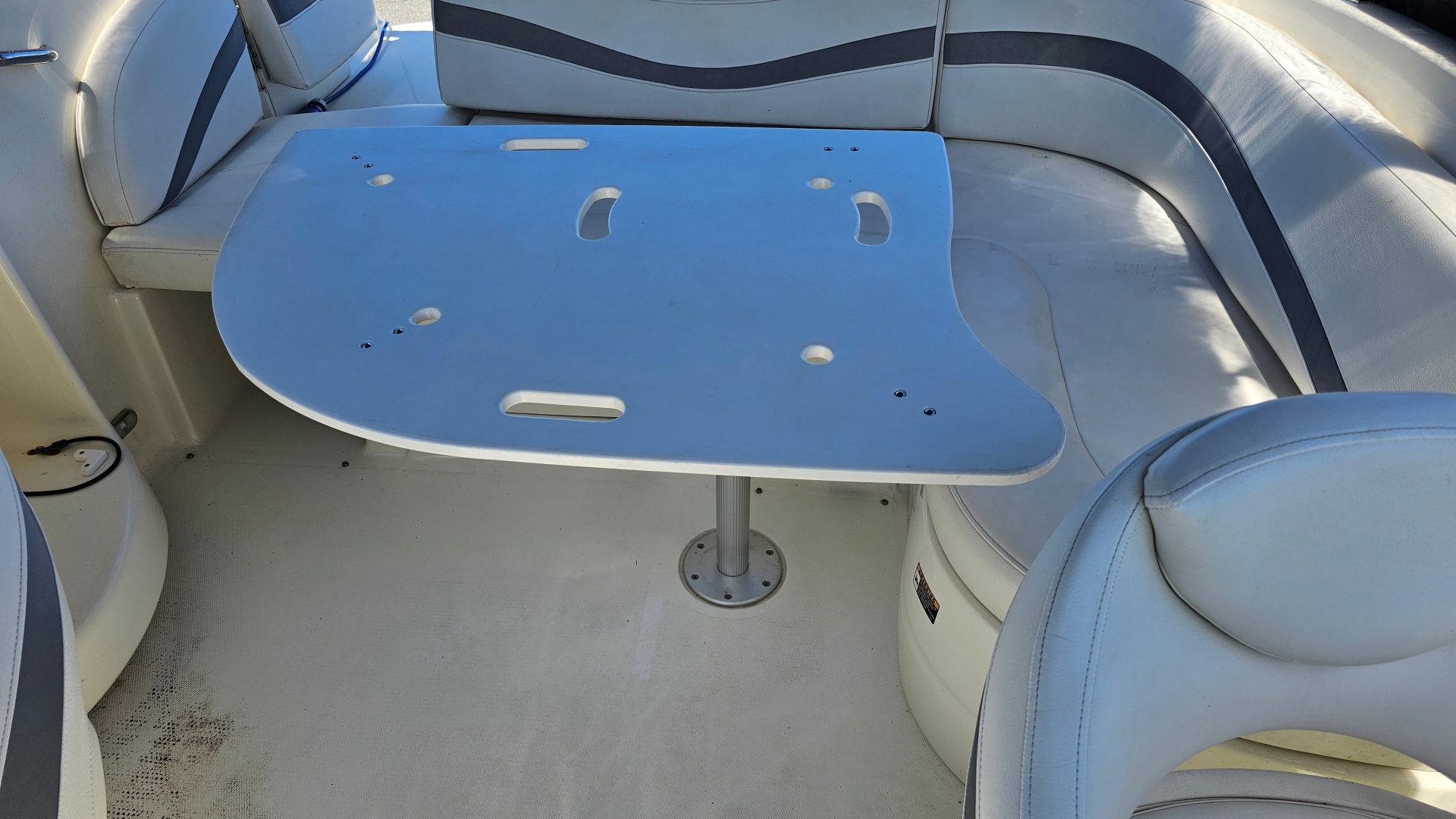 Bayliner 802
