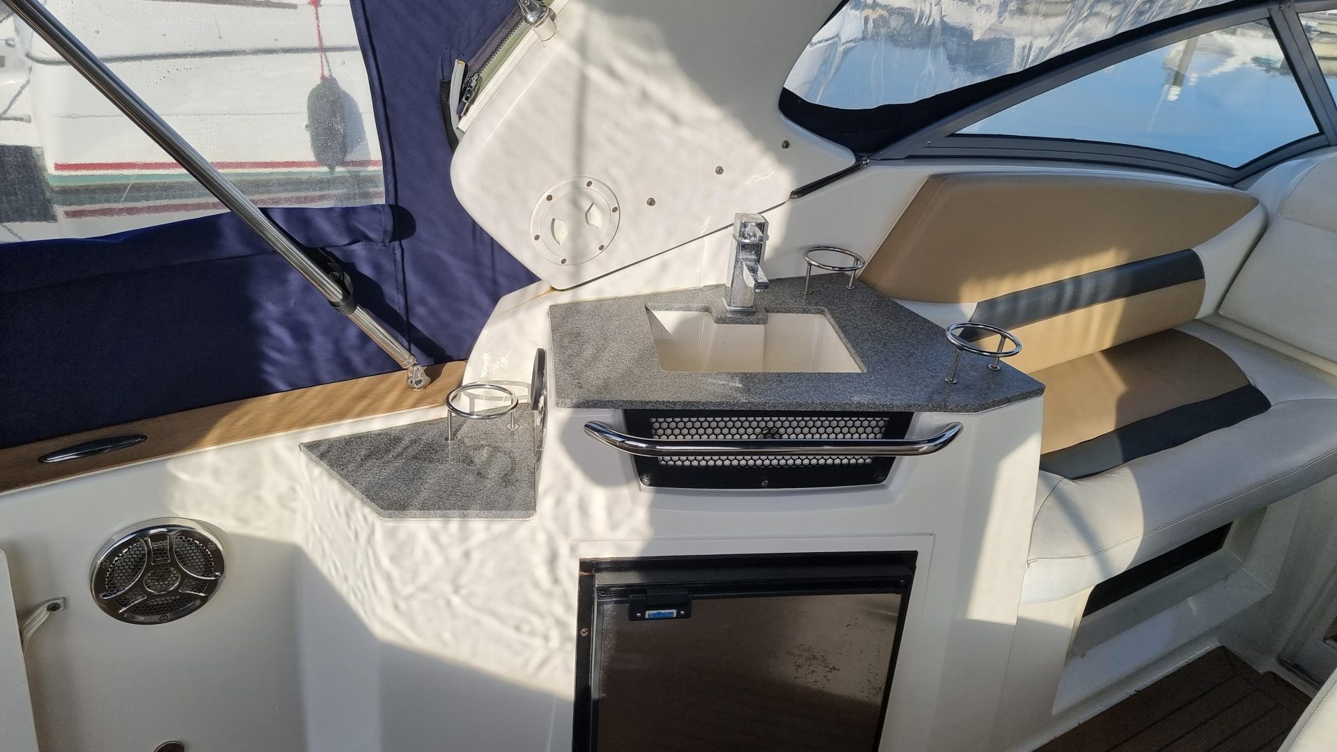 Larson 857 Cabrio