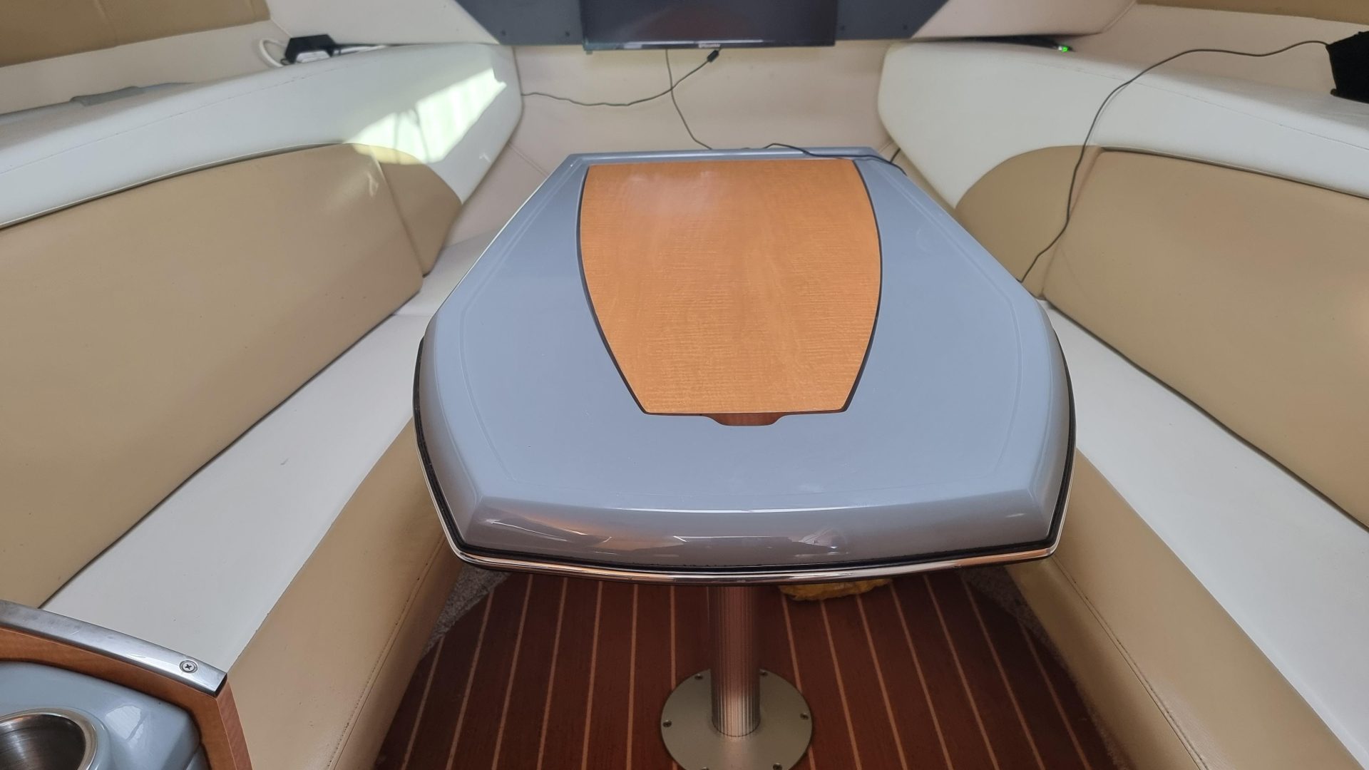Larson 857 Cabrio