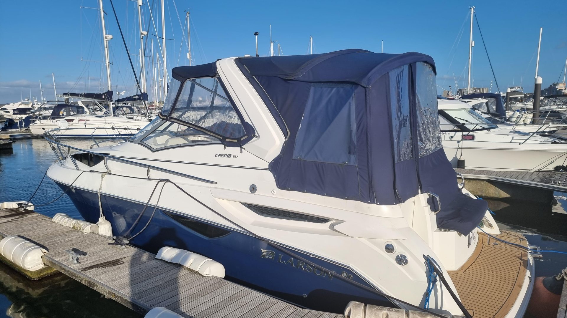 Larson 857 Cabrio